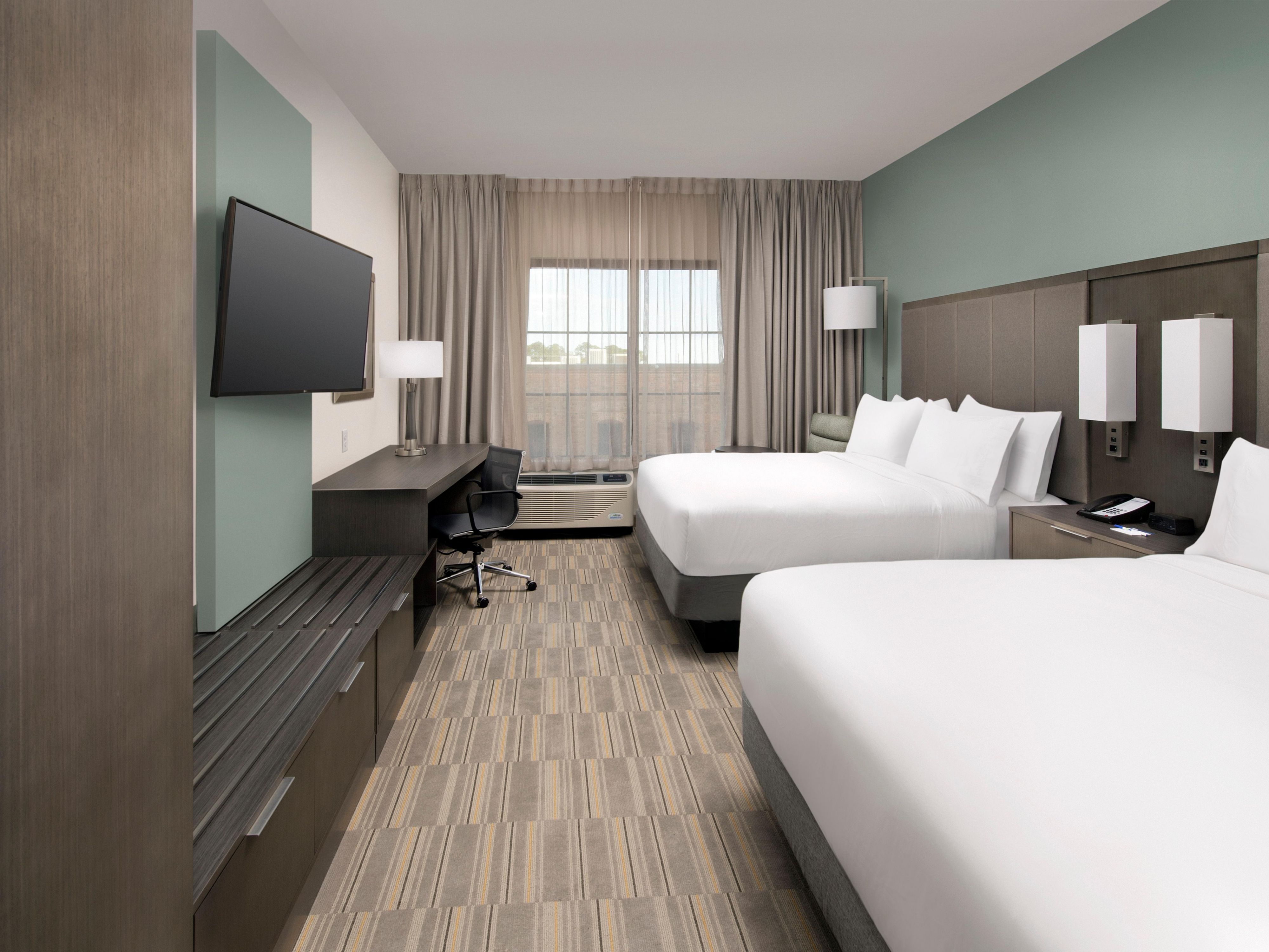 Spacious queen beds for a comfortable family stay