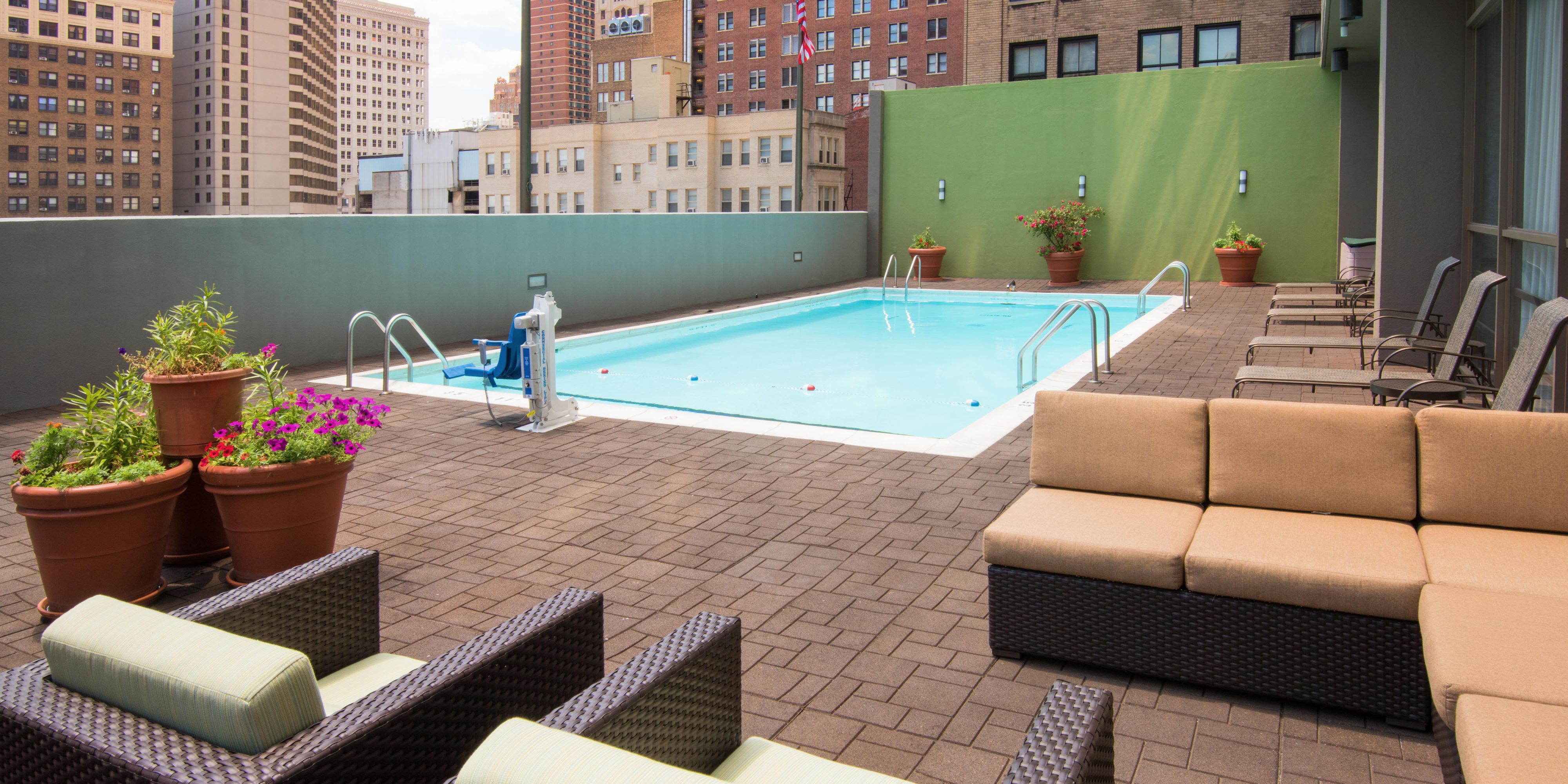 Make a splash in our seasonal rooftop pool. Enjoy a leisurely dip or just relax poolside and bask in the sunshine while you enjoy the beautiful Philadelphia skyline. The pool is open daily from 9:00 a.m.-9:00 p.m., Memorial Day through Labor Day.