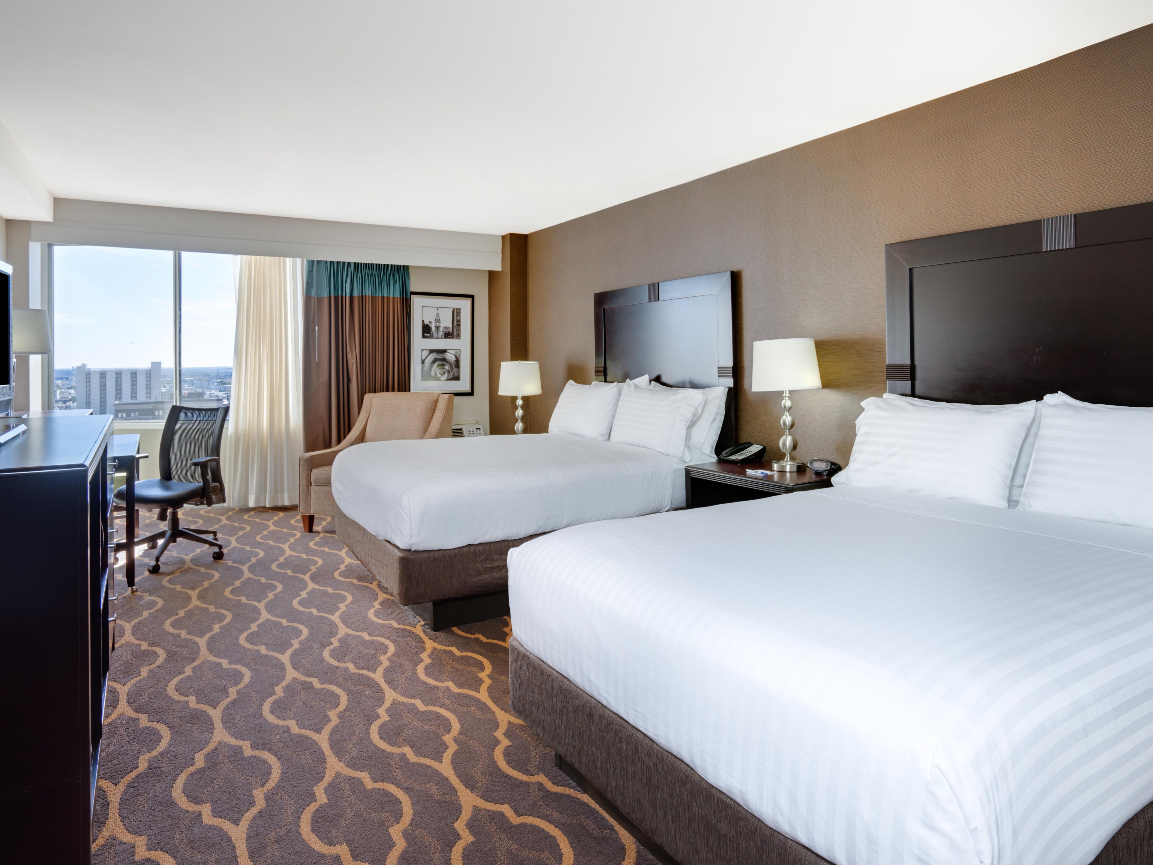 Hotels In Midtown Near Philadelphia Convention Center Holiday Inn