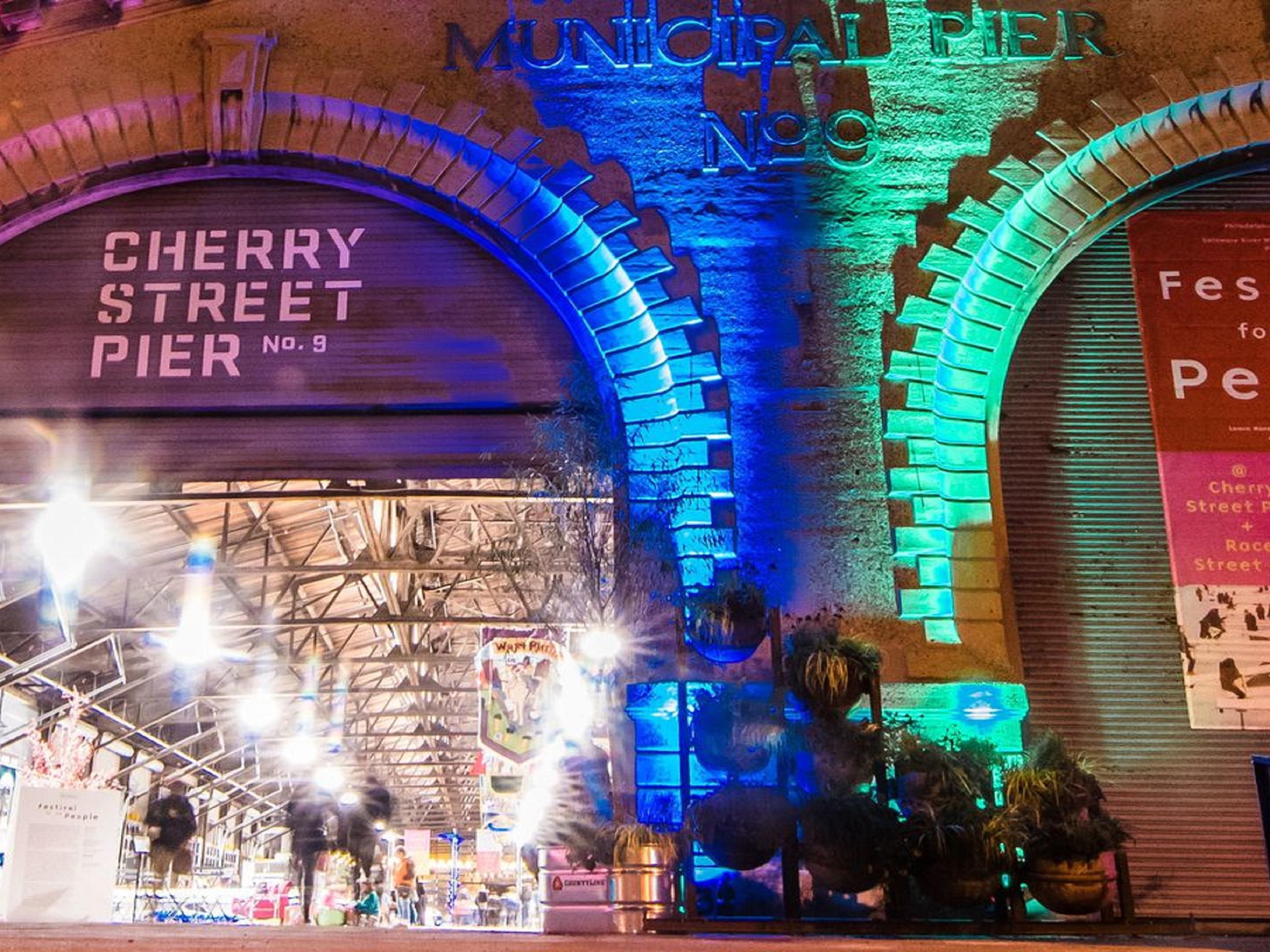 Cherry Street Pier transforms an old municipal pier into a hub for dining, shopping, working and lounging. The indoor-outdoor attraction is a multifaceted public space with artist studios, a marketplace, an event space, and alfresco bar and cafe. It’s the Delaware River Waterfront Corporation’s first covered public space to open year-round!
