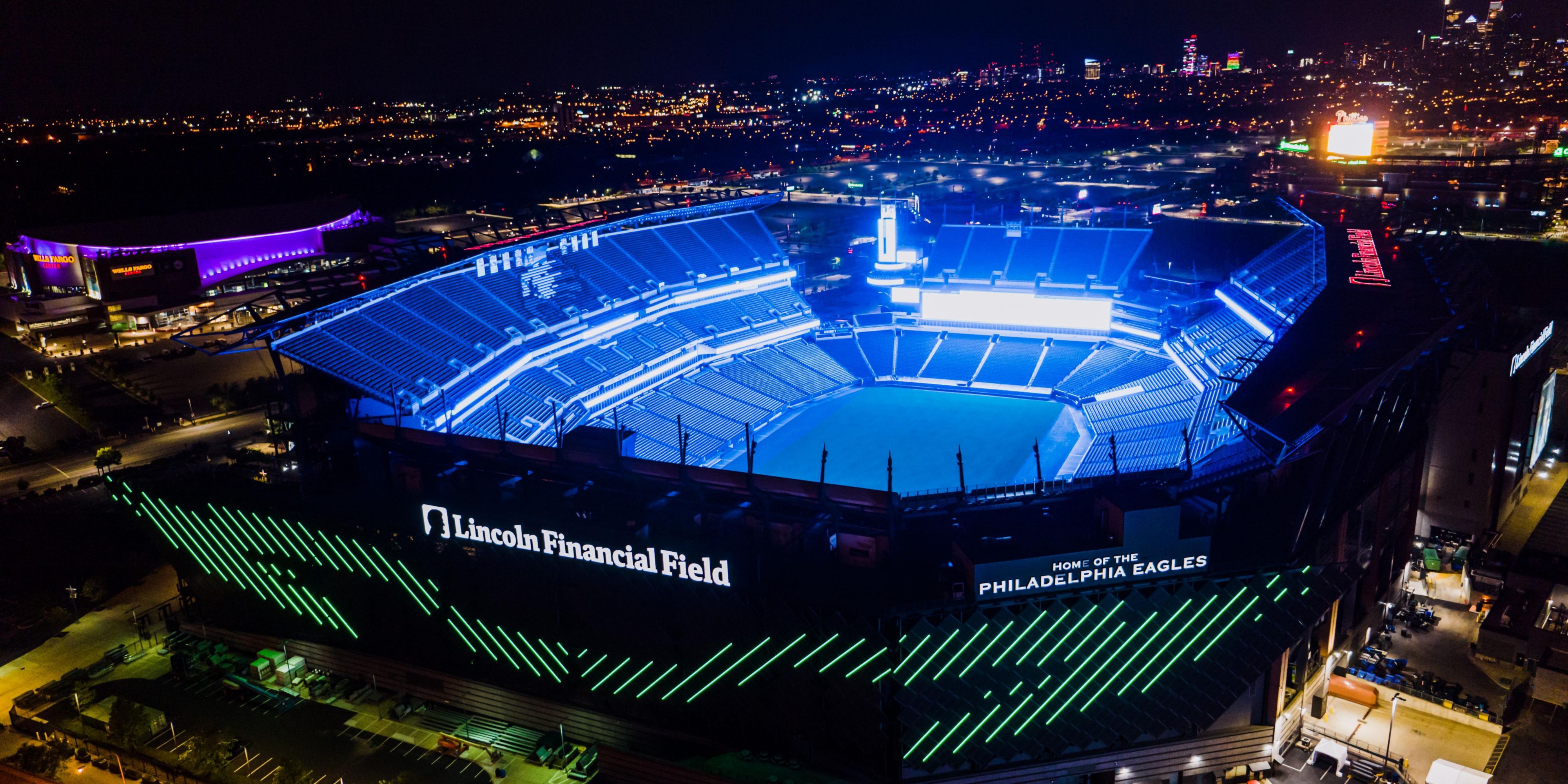Conveniently located next to I-95 just 6.3 miles north of Lincoln Financial Field, Citizens Bank Park, and Wells Fargo Center. 