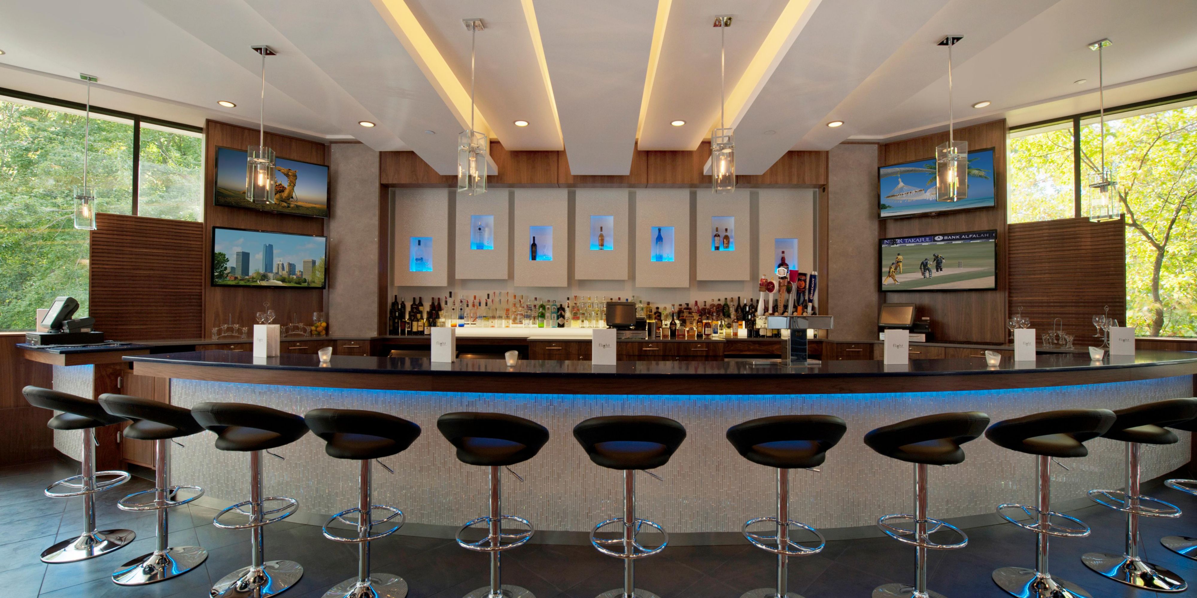Enjoy dinner and drinks at Flight Lounge 7 days a week 5pm to 10pm