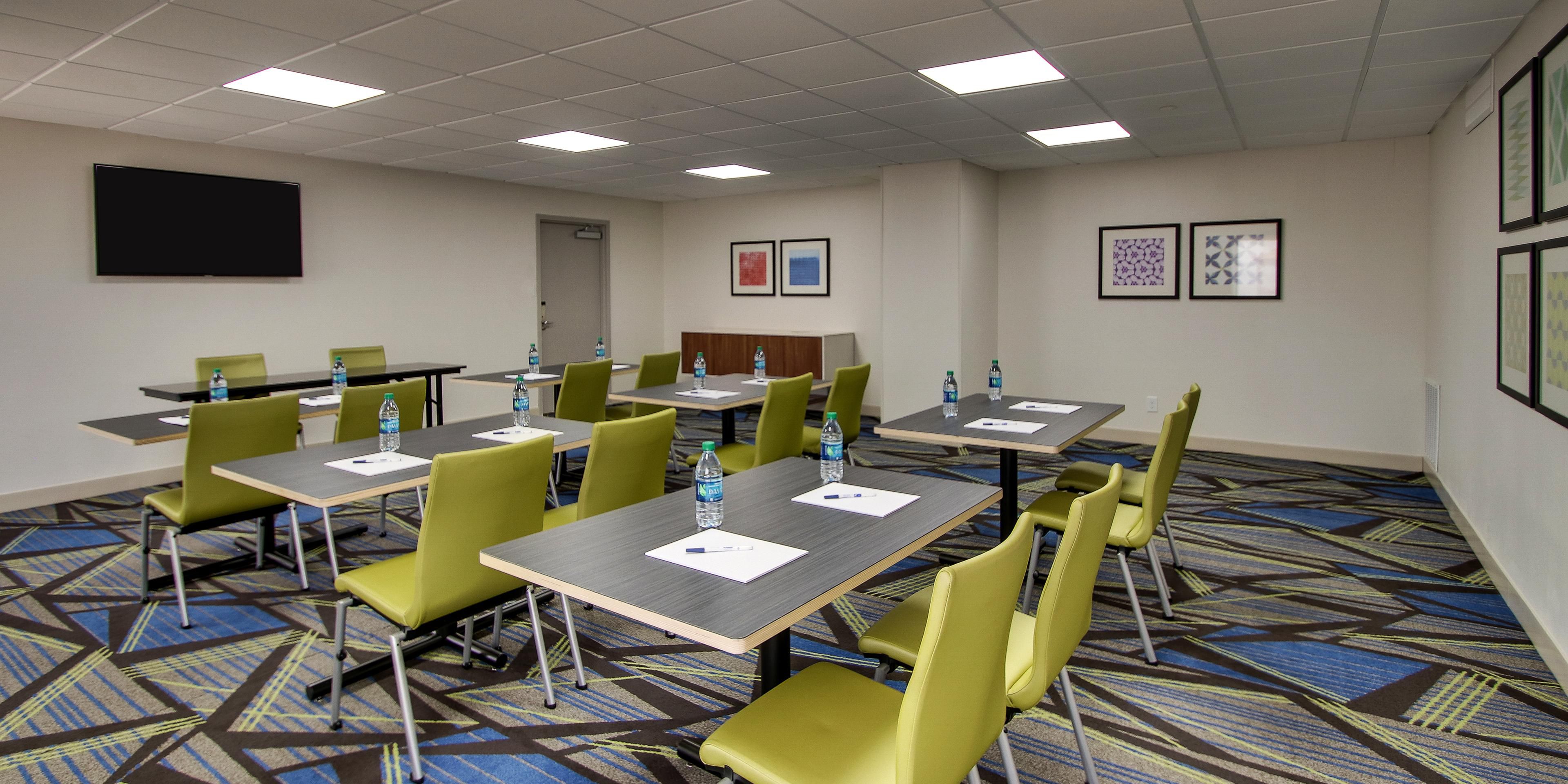 With over 500 sq ft of meeting space, let our hotel host your next corporate meeting, family reunion or bridal shower.