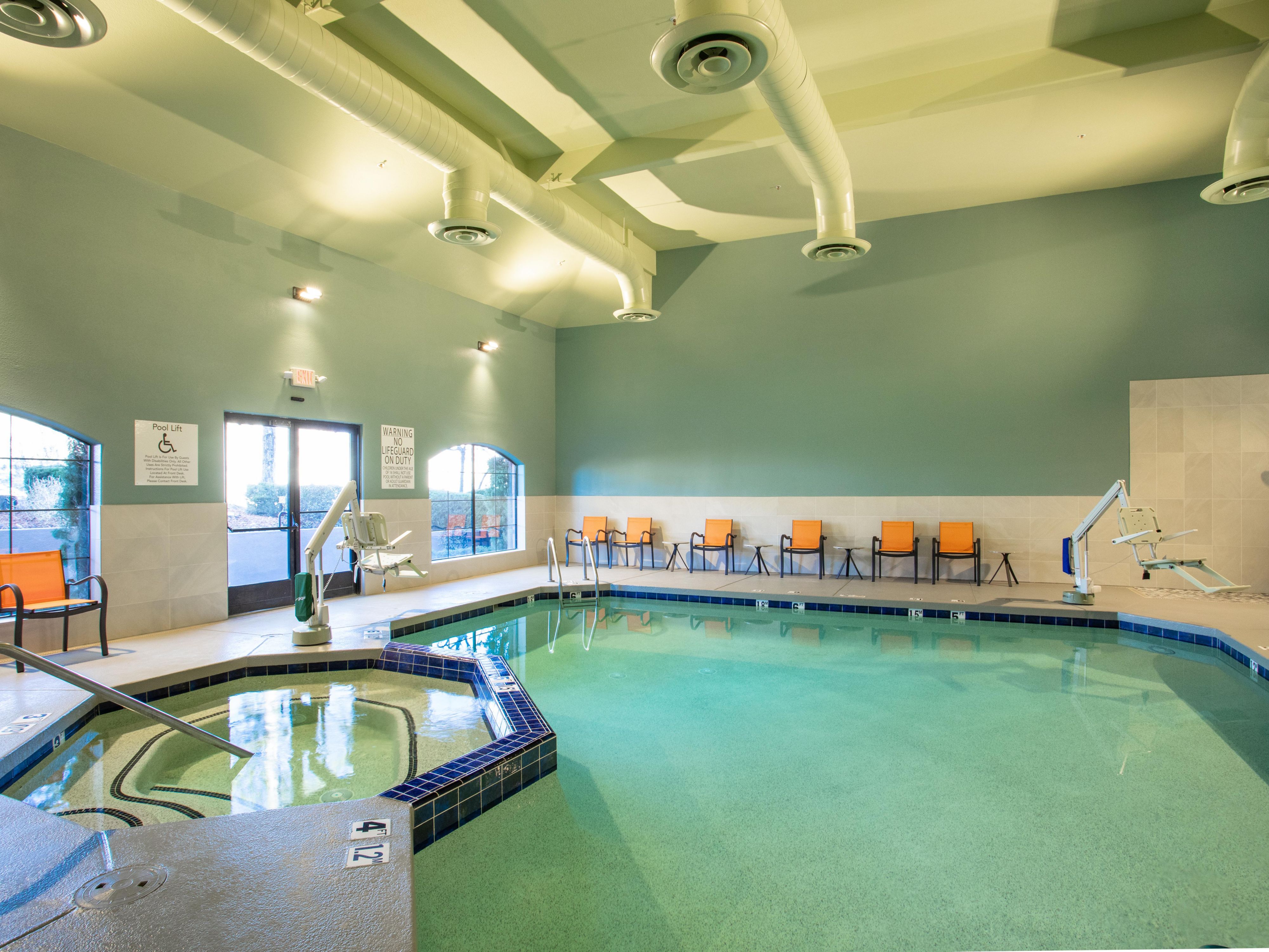 Enjoy our indoor, heated swimming pool and jacuzzi all year round!