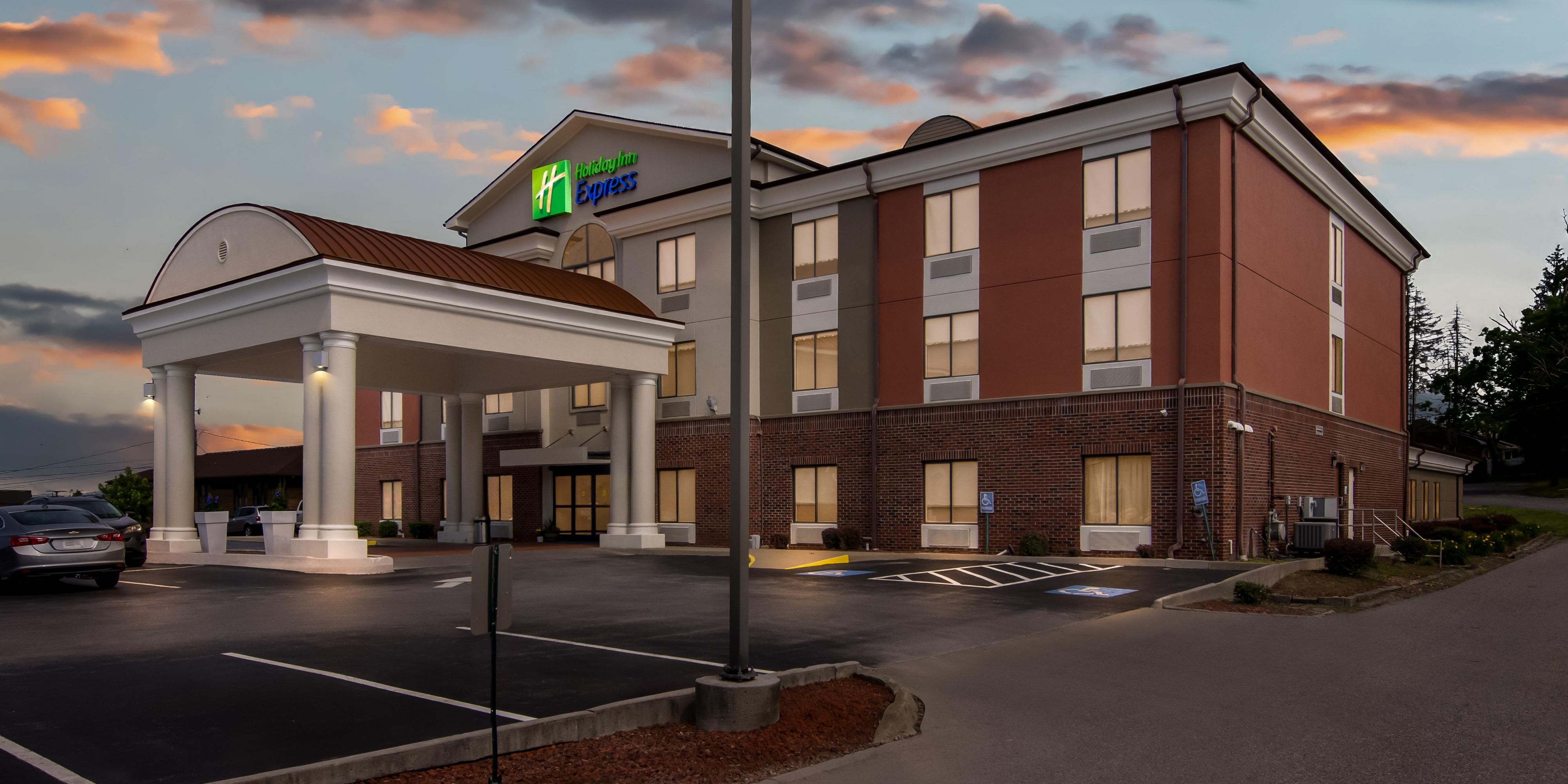 Holiday Inn Express Princeton/I-77