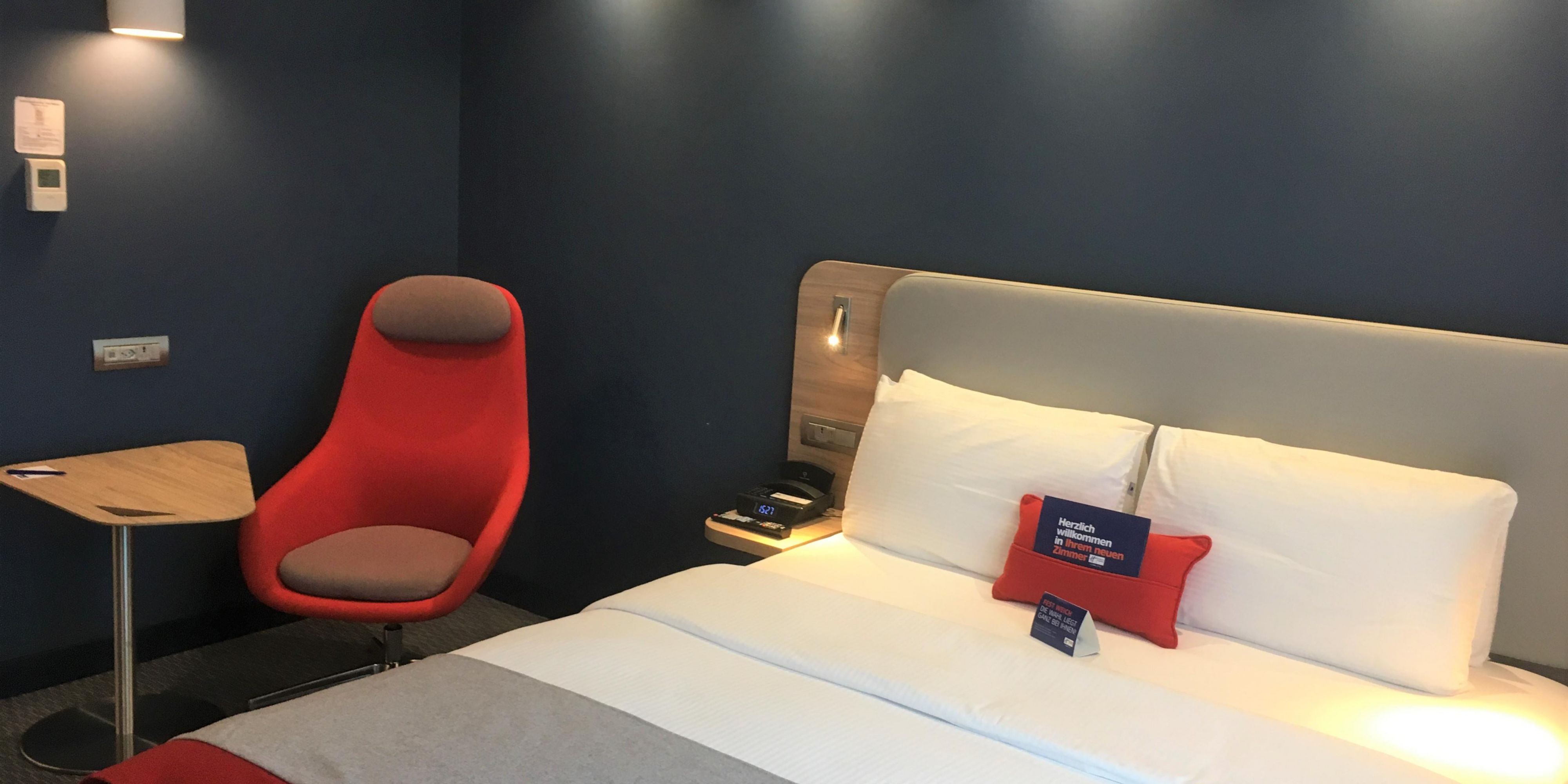 All hotel rooms are newly renovated to the beautiful 4th generation of Holiday Inn Express hotels. 