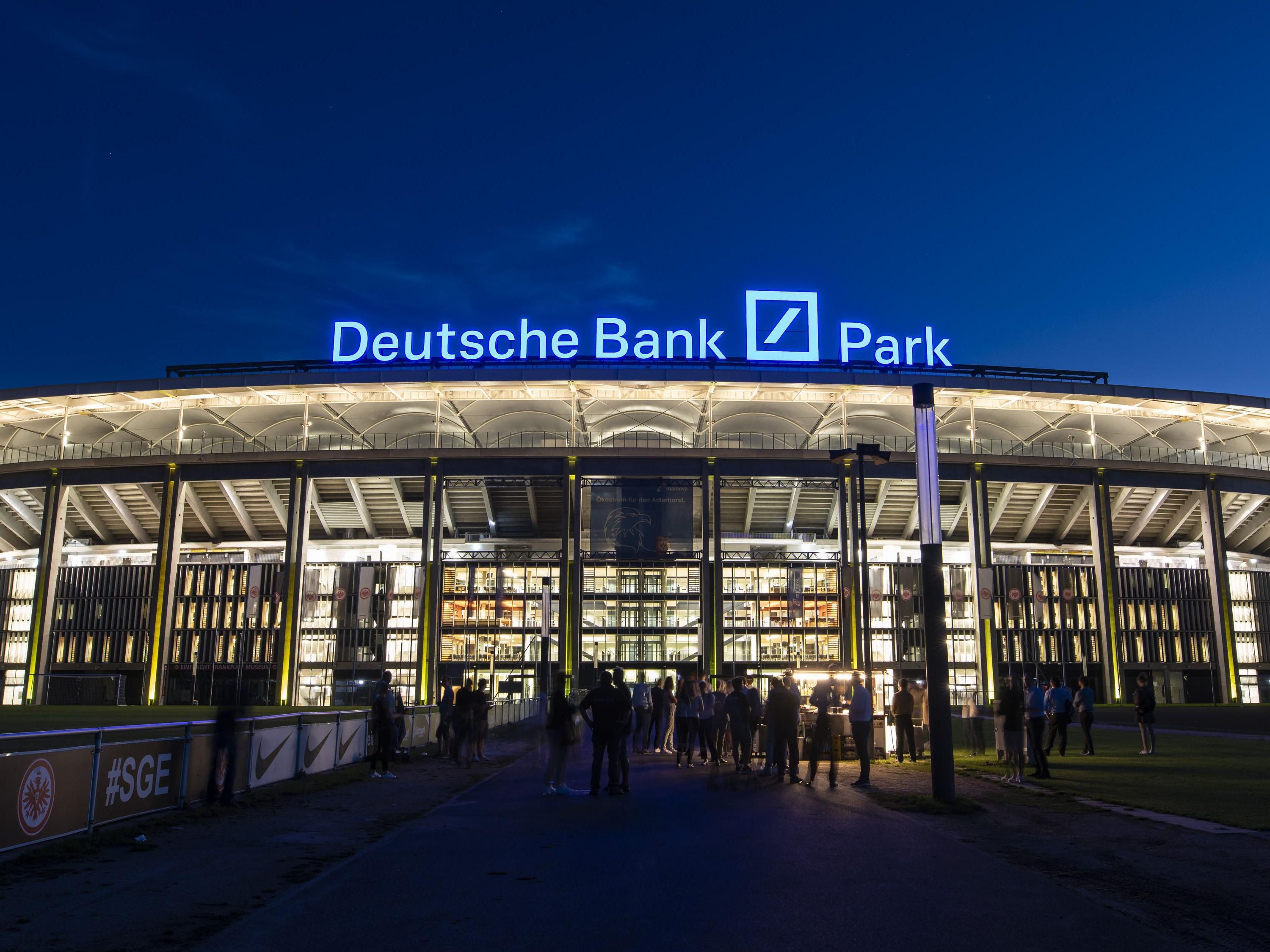 Frankfurt Airport Hotel with Shuttle | Holiday Inn Express Frankfurt ...