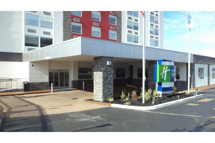 Holiday Inn Express Richmond - Midtown