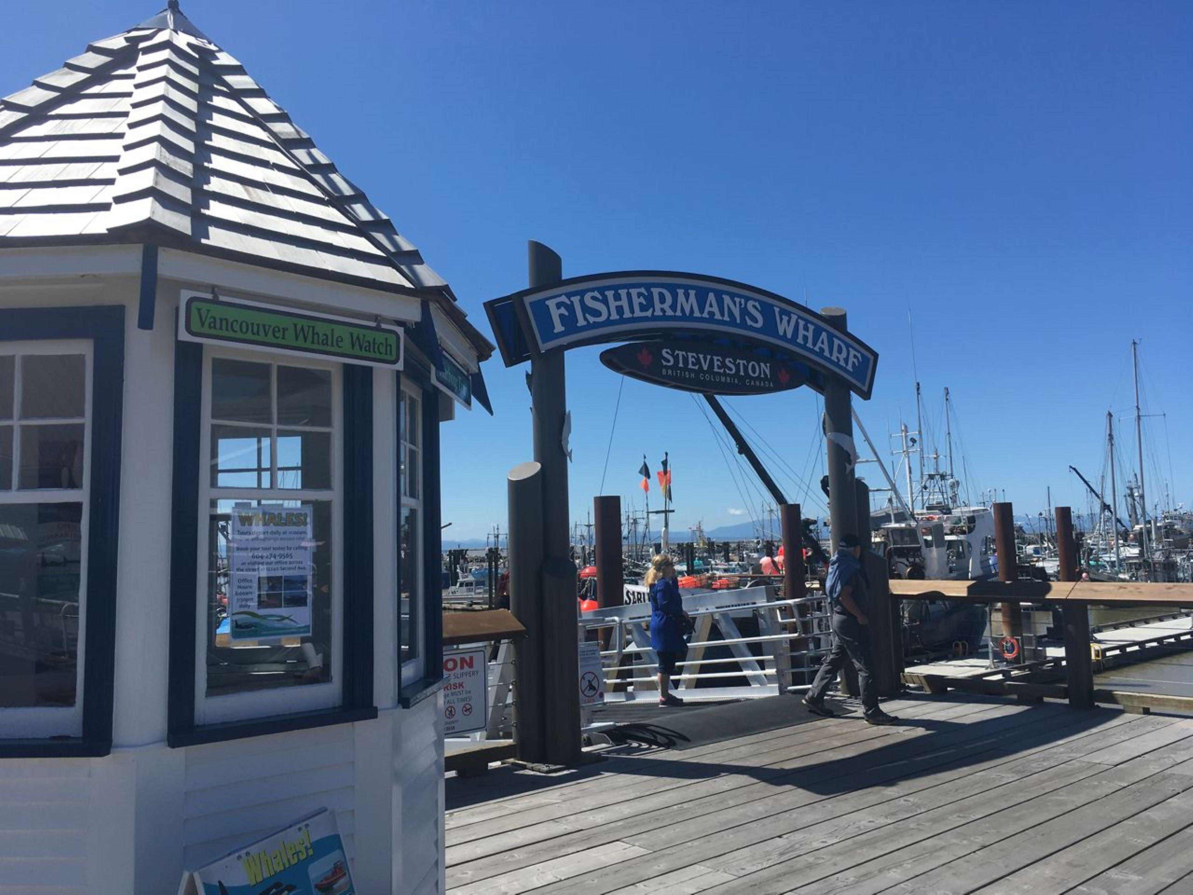 Steveston's coastal allure: history, charm, and river whispers.