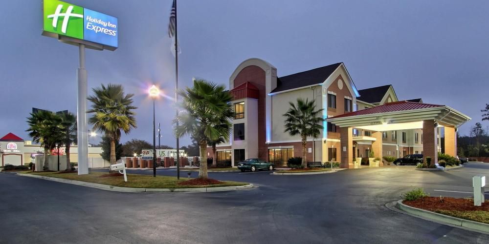 Holiday Inn Express Savannah S I95 - Richmond Hill