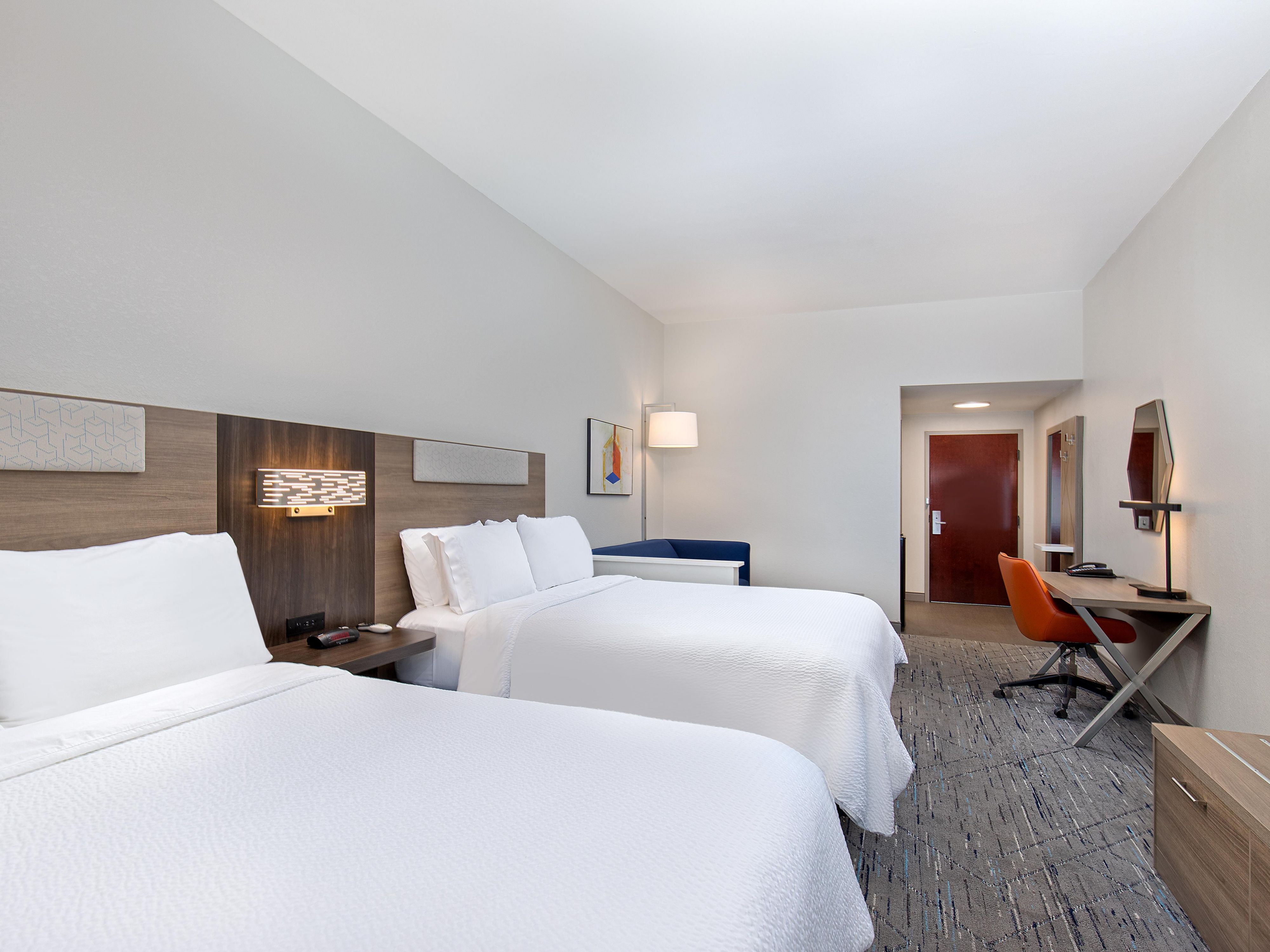 2 Queen Beds