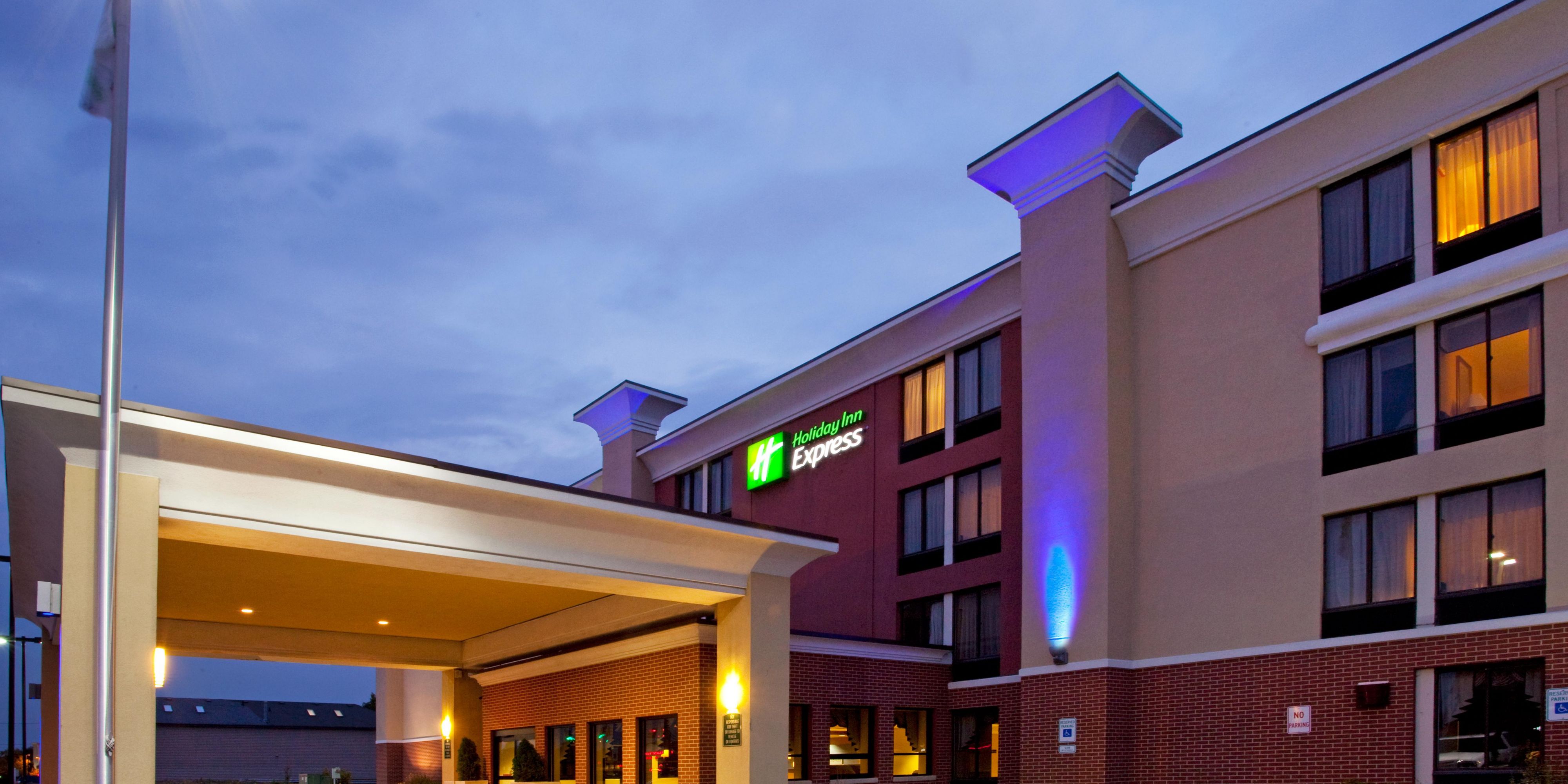 The Holiday Inn Express Rochester Greece is only 2.2 miles from the Kodak Center.  Enjoy the best in music, comedy, and other events at this very special venue!