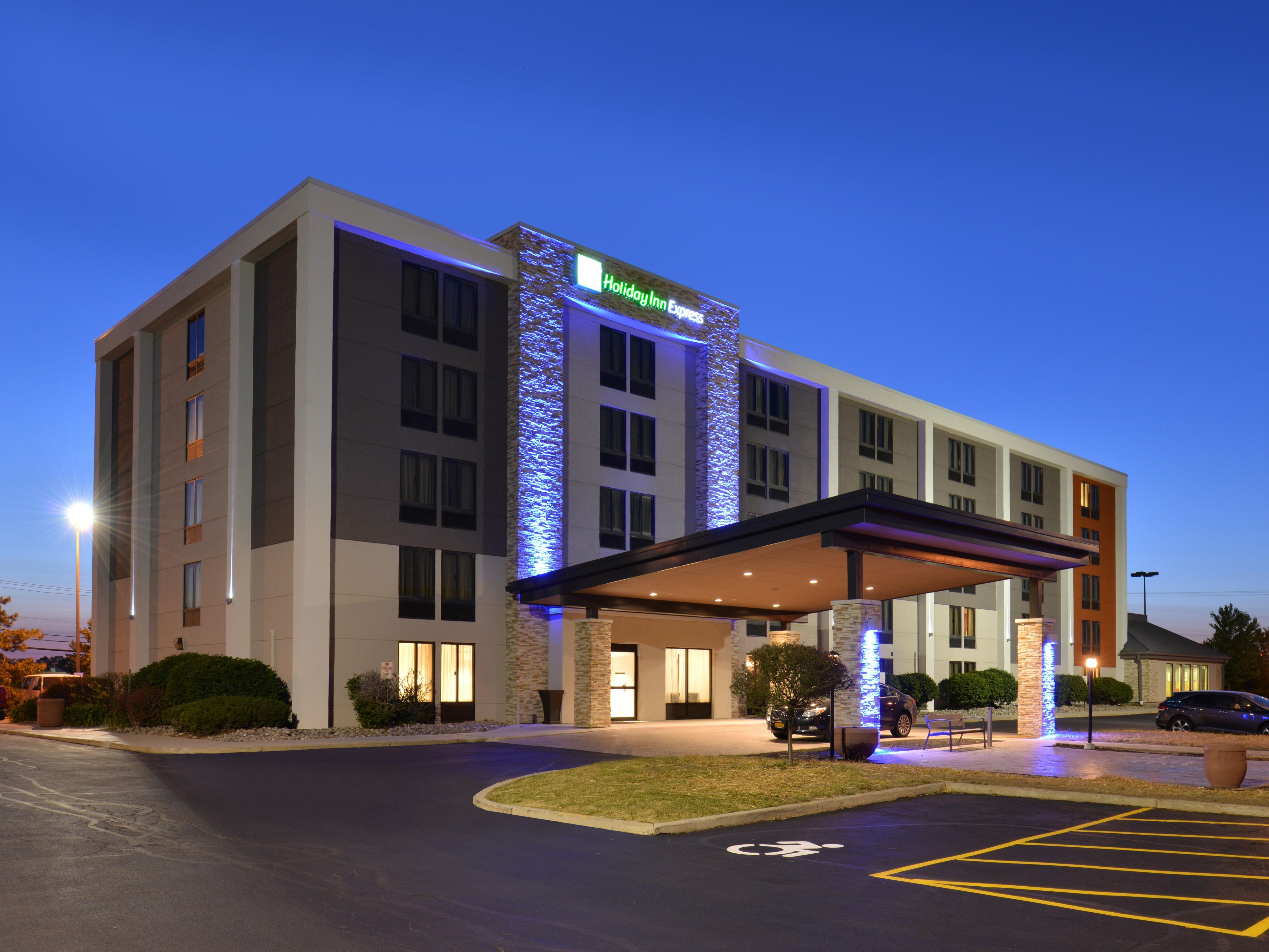 Morning or Night! You can find the hotel right off the highway!