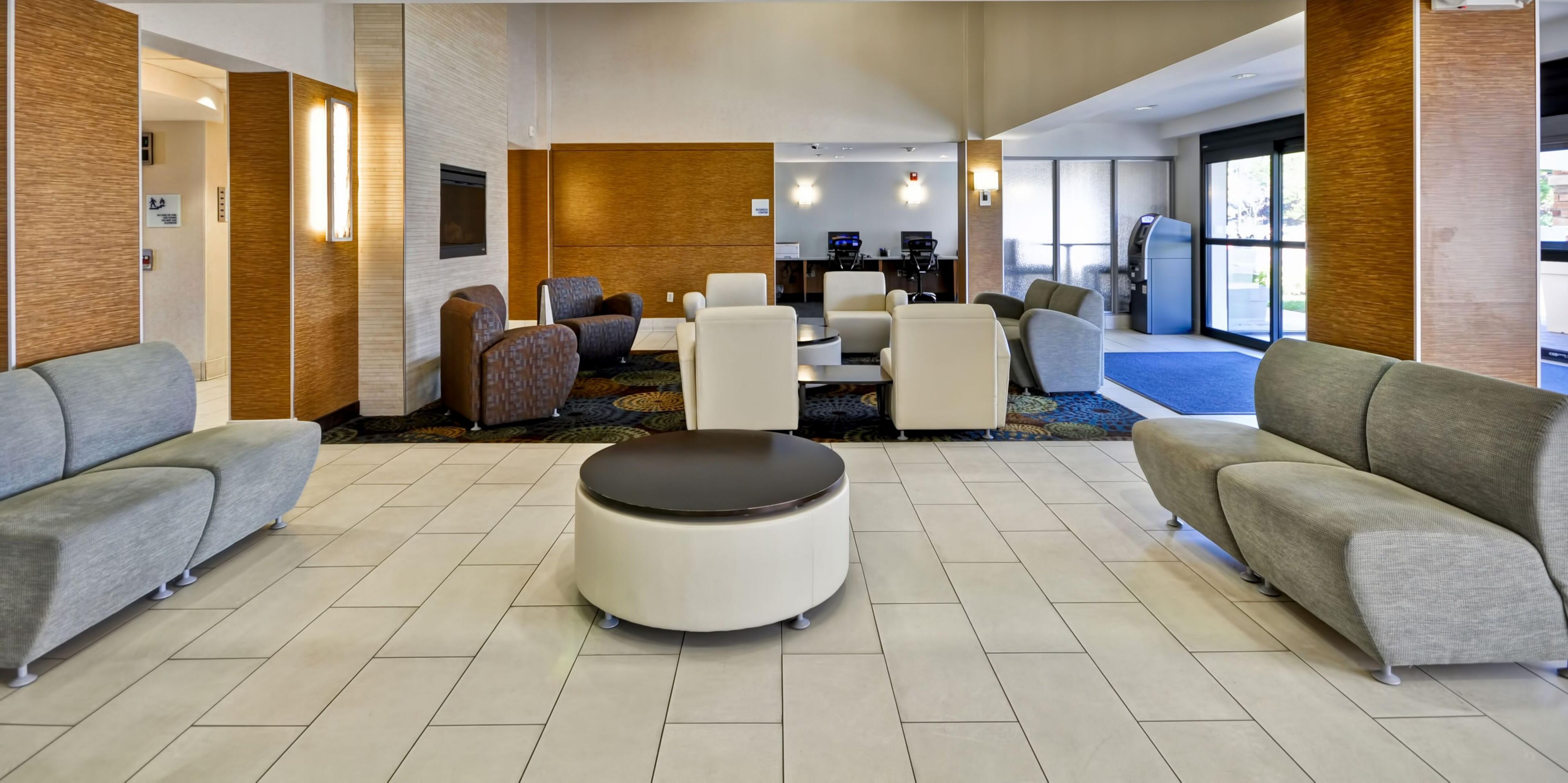 Our speedy Wi-Fi service will keep you connected to your favorite shows, social media apps, and workspaces. No need to use your data when you stay at our Detroit airport hotel!