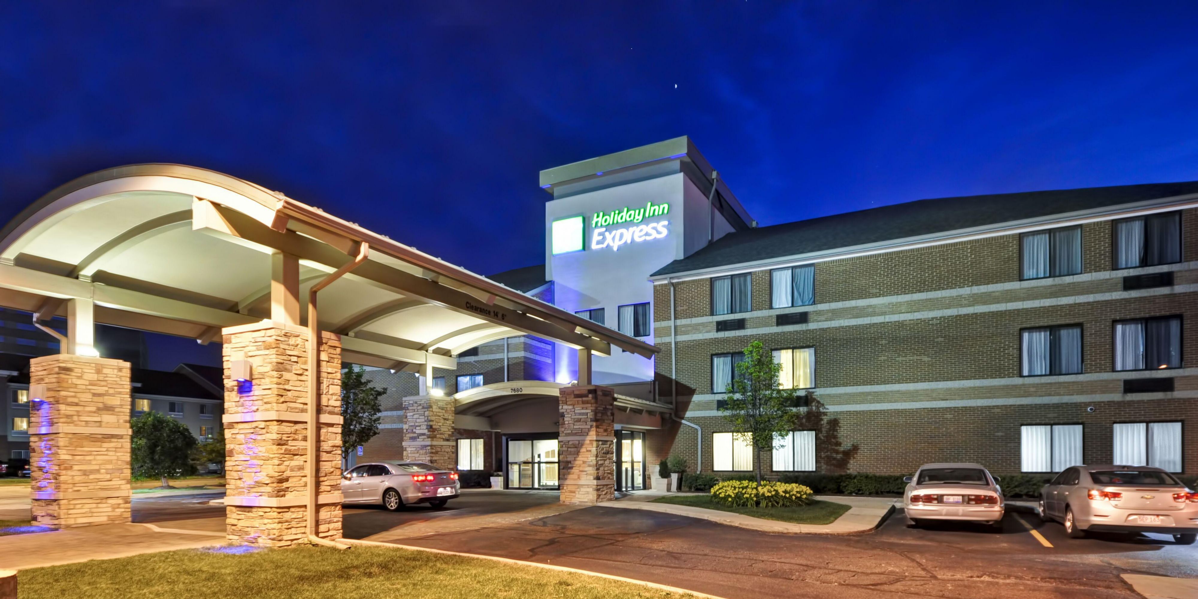 Holiday Inn Express Romulus / Detroit Airport