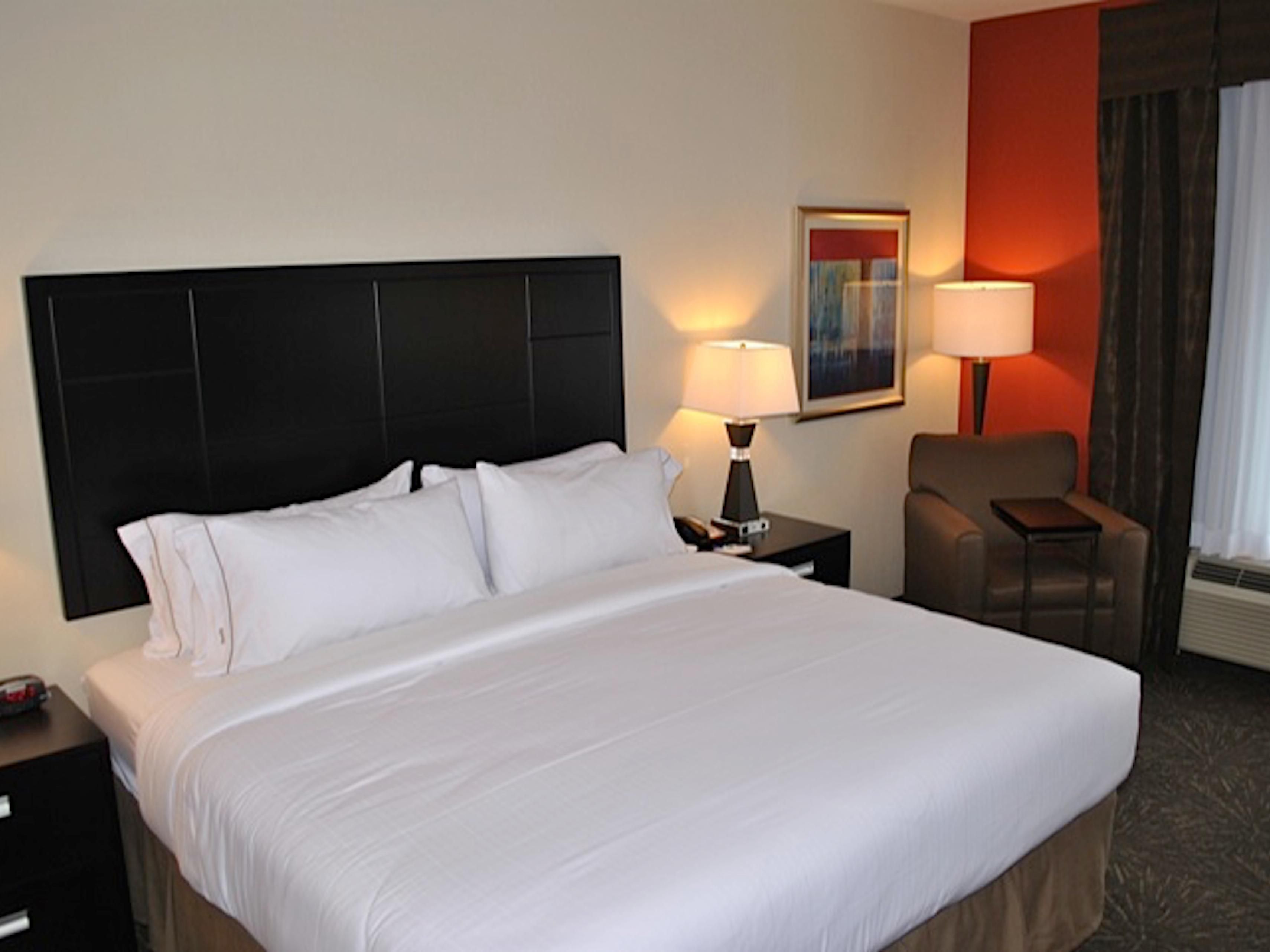 King Bed Guest Room