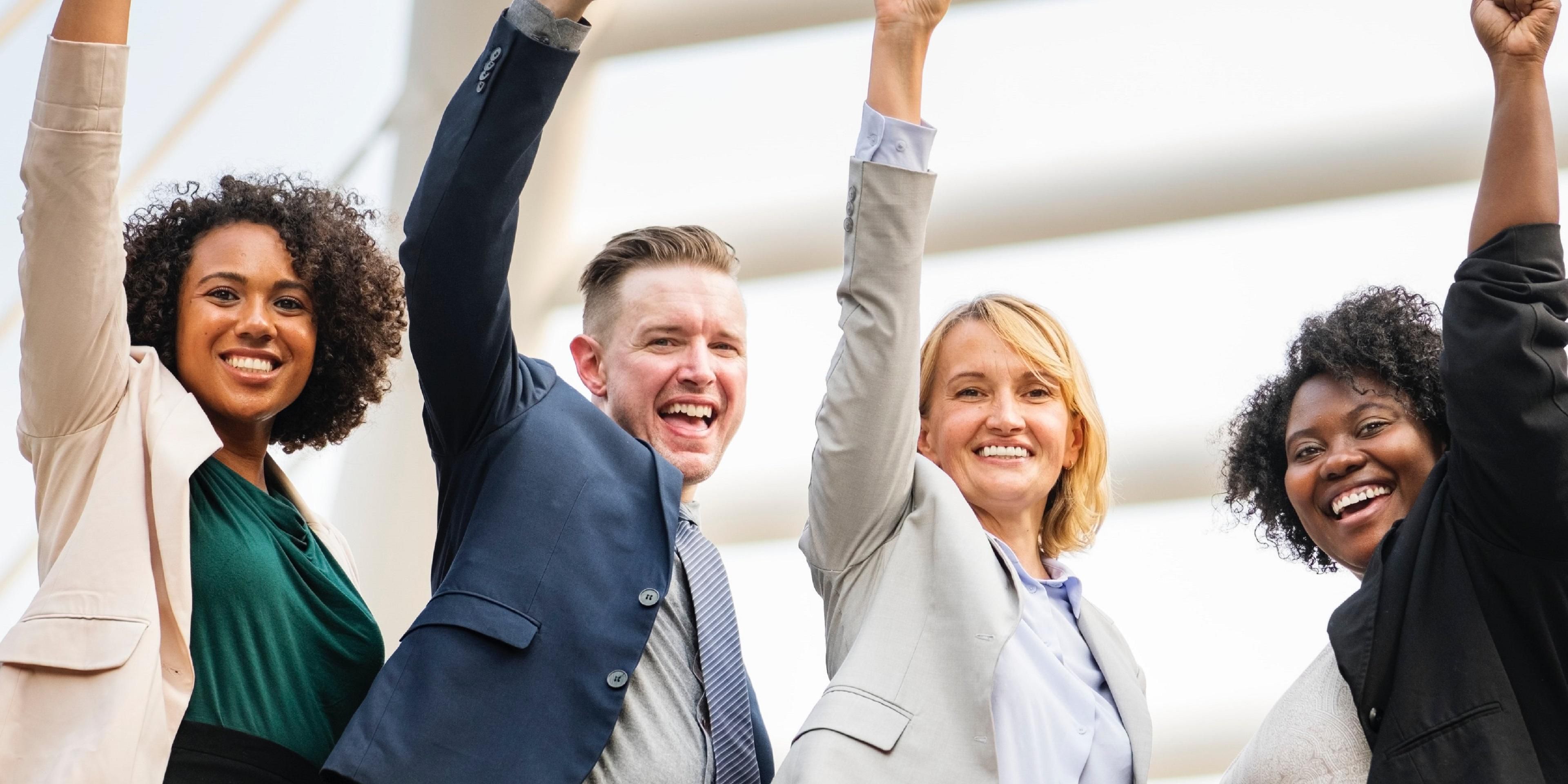 Book meetings, events, or accommodation on behalf of others and earn rewards redeemable for Reward Nights, retail vouchers, downloads and more.