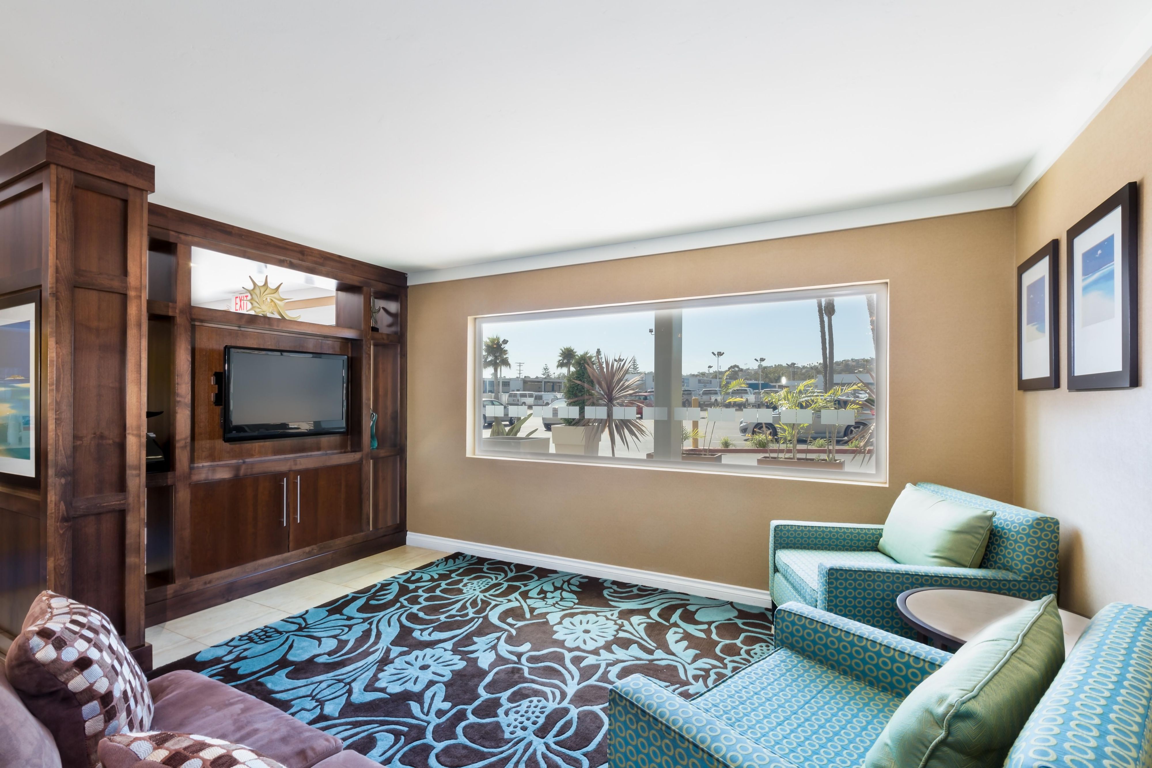 Suite guest room with media room