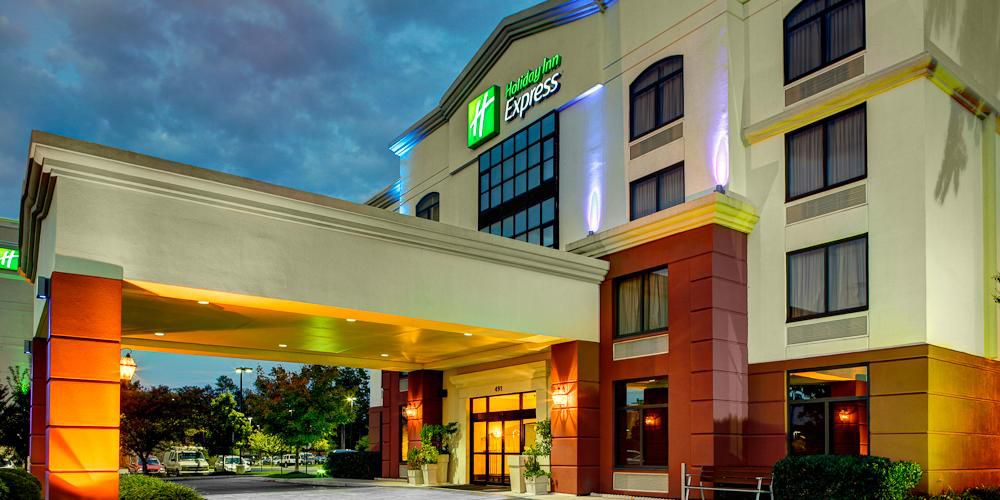 Holiday Inn Express Richmond Airport