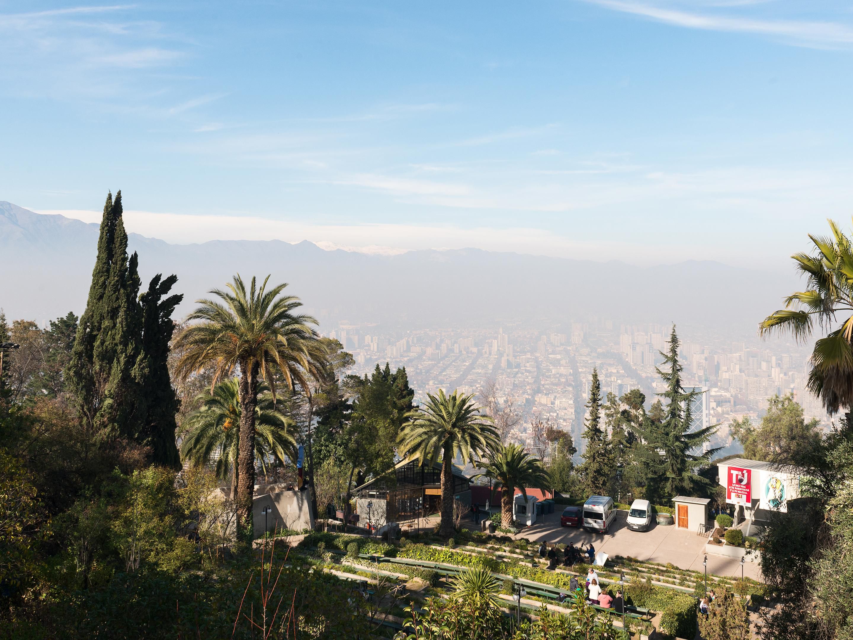Practically next to the hotel, this hill offers different activities. For a walk, visit the Metropolitan Park and take a look at the city from the top of the hill. At the bottom, visit the National Zoo which has nearly 900 animals and 120 different species. The Santiago cableway is also located here, learn more about our benefit in our front desk.