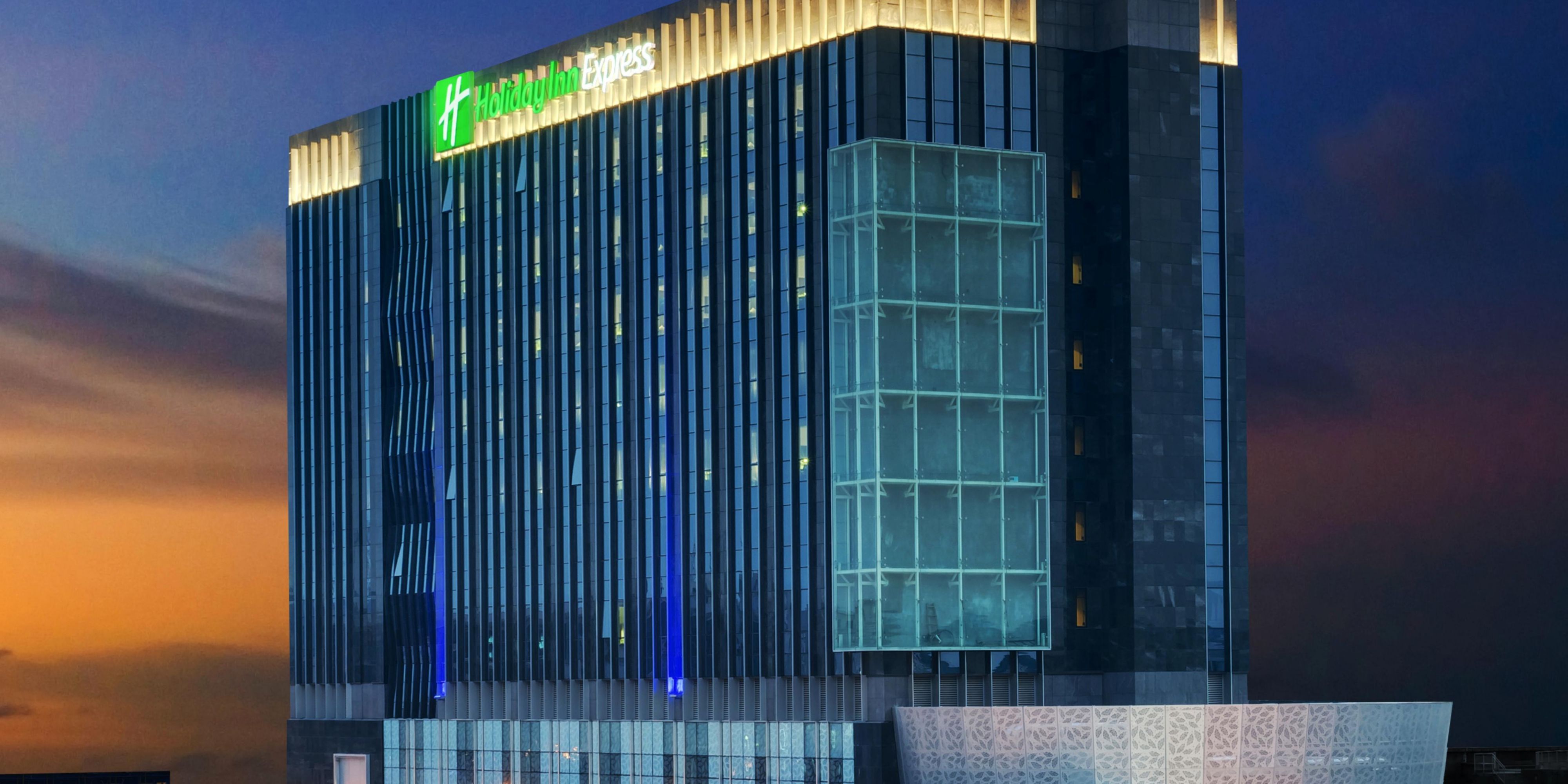 Holiday Inn Express 上海金沙智选假日酒店