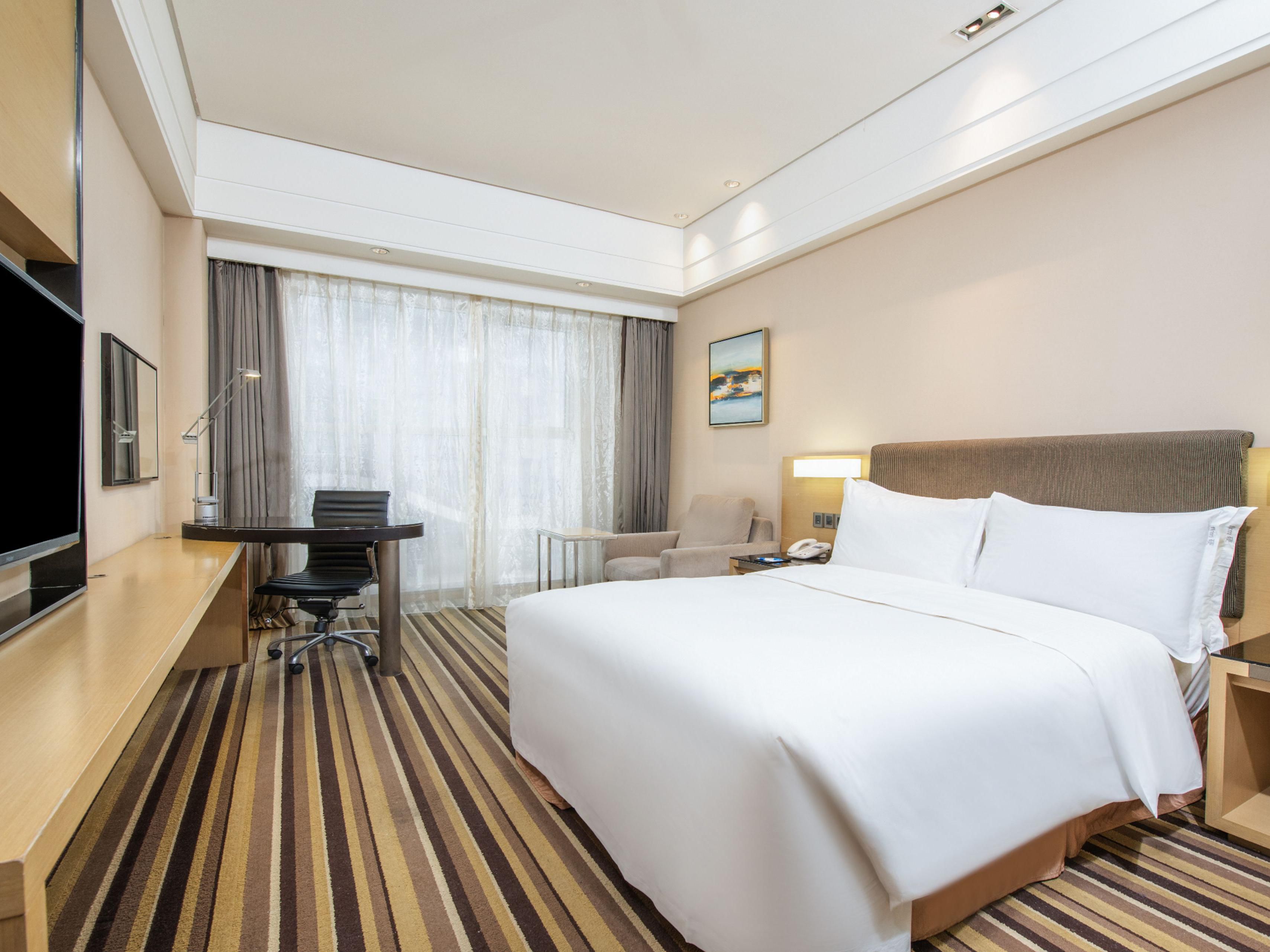 Holiday Inn Express Shenyang Golden Corridor - Image3