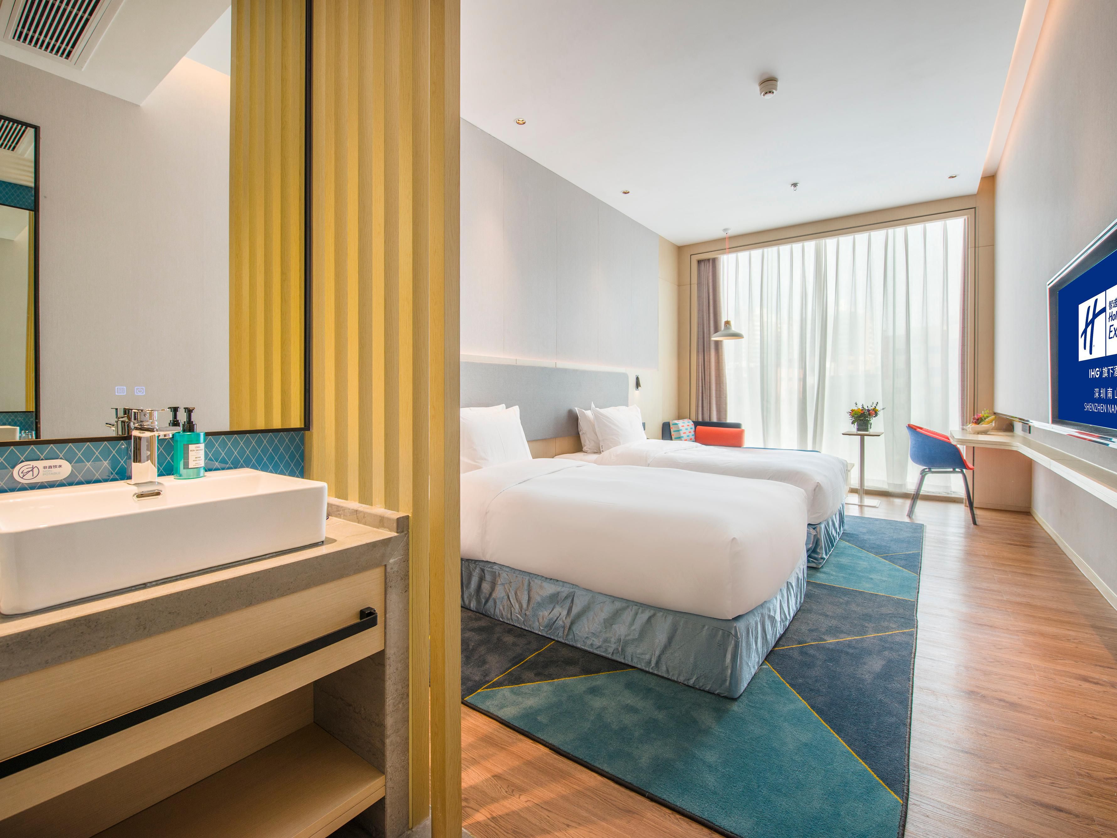 Kamar Tamu Tempat Tidur Double