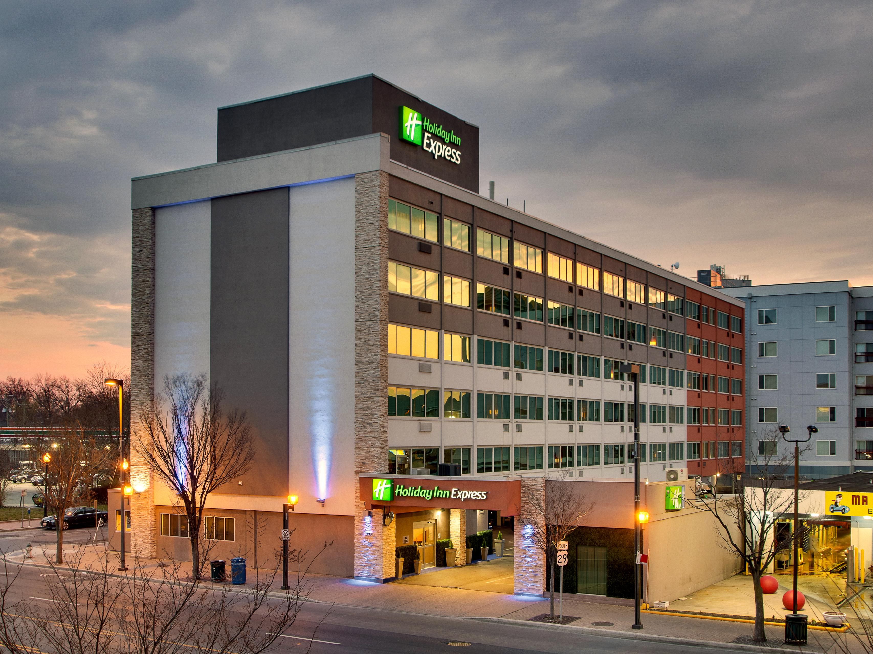 Hotels in Silver Springs, MD | Holiday Inn Express Washington DC N