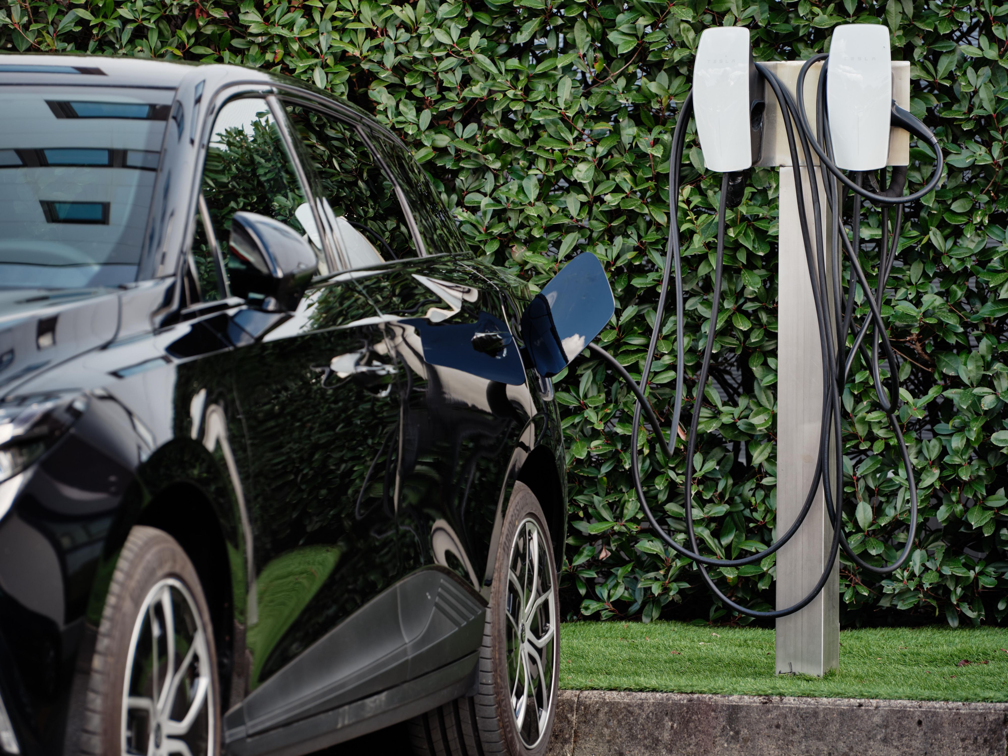 Parking - electric car charging