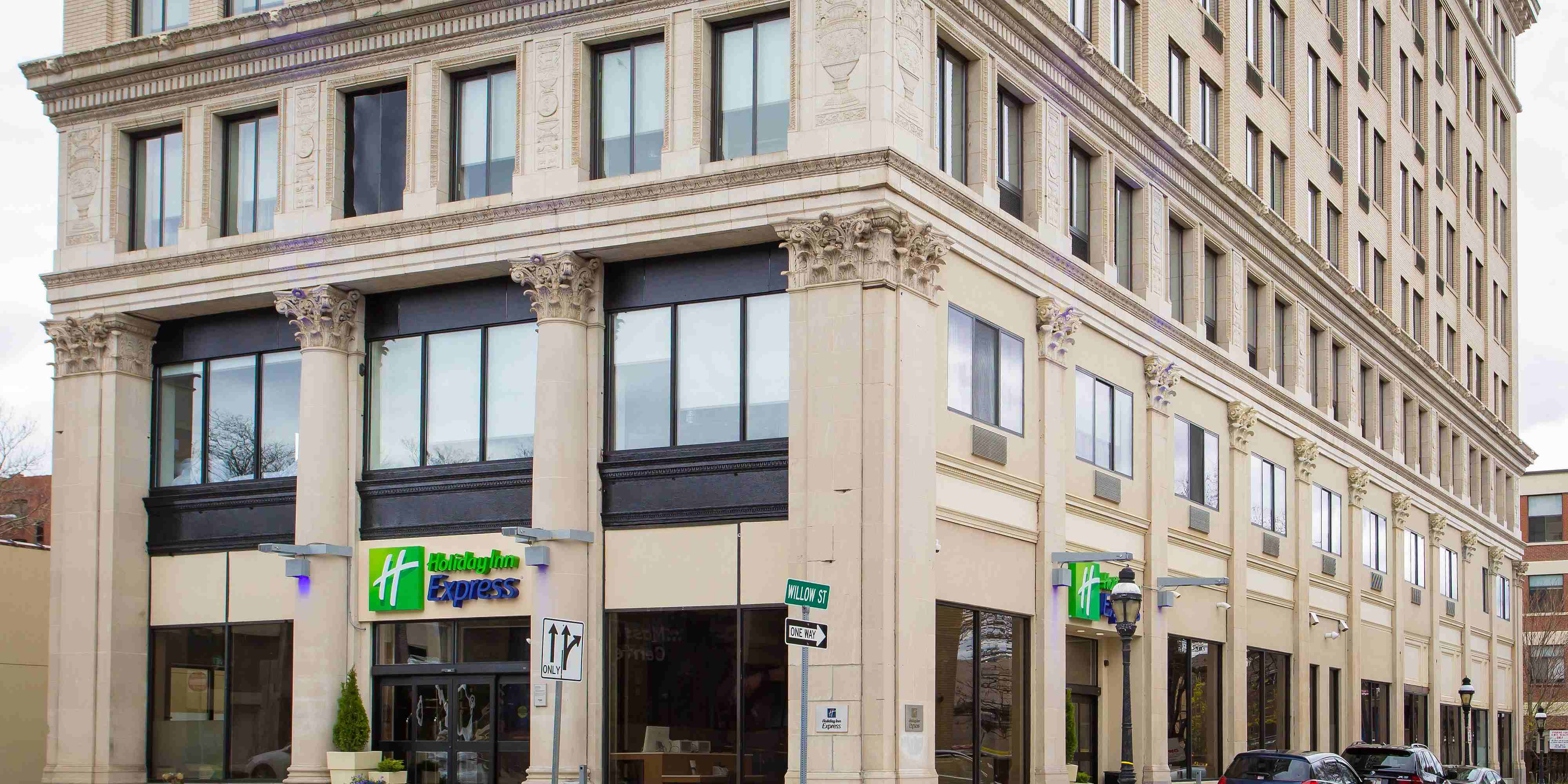 Holiday Inn Express- Springfield Downtown, an IHG Hotel