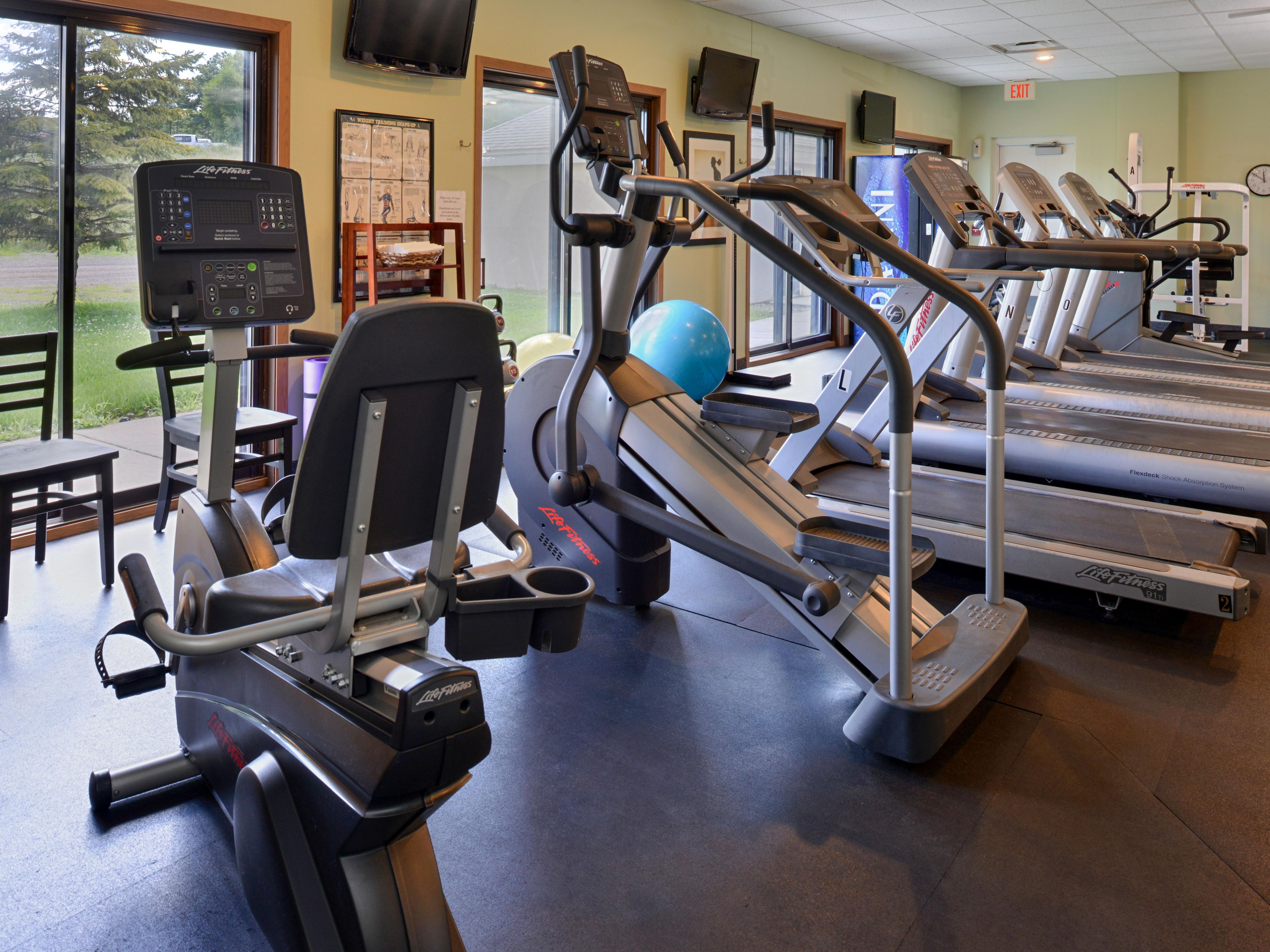 Fit travelers, don't sweat it, we've got you covered! You're welcome to go for a swim in our heated indoor pool or enjoy an invigorating workout in our complimentary Fitness Center. You'll find treadmills, elliptical machines, free weights or a stationary bicycle available just for you! Stay smart and fit when you stay with us!