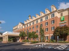Holiday Inn Express State College @Williamsburg Sq
