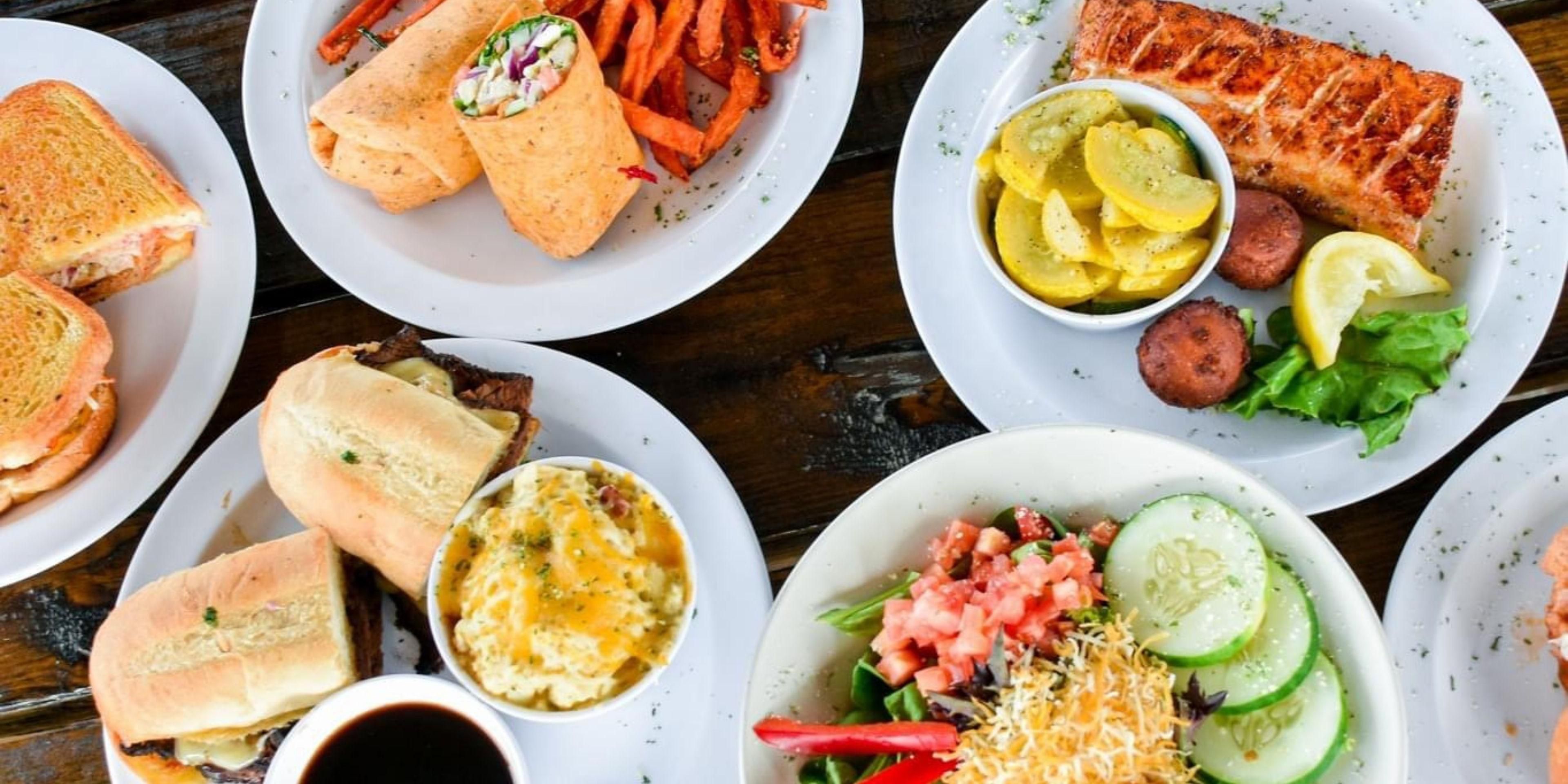 There are multiple popular dining options within walking distance of our hotel: Gnats Landing, Del Sur, The Smoque Pit, El Sombrero, Dolan's BBQ, and Three Tree Coffee next door. Sugar Magnolia, Eagle Creek Brewery, Vino 1910, and Bull & Barrel are less than a mile away. All have delicious food and drinks, outdoor seating, and live music! 