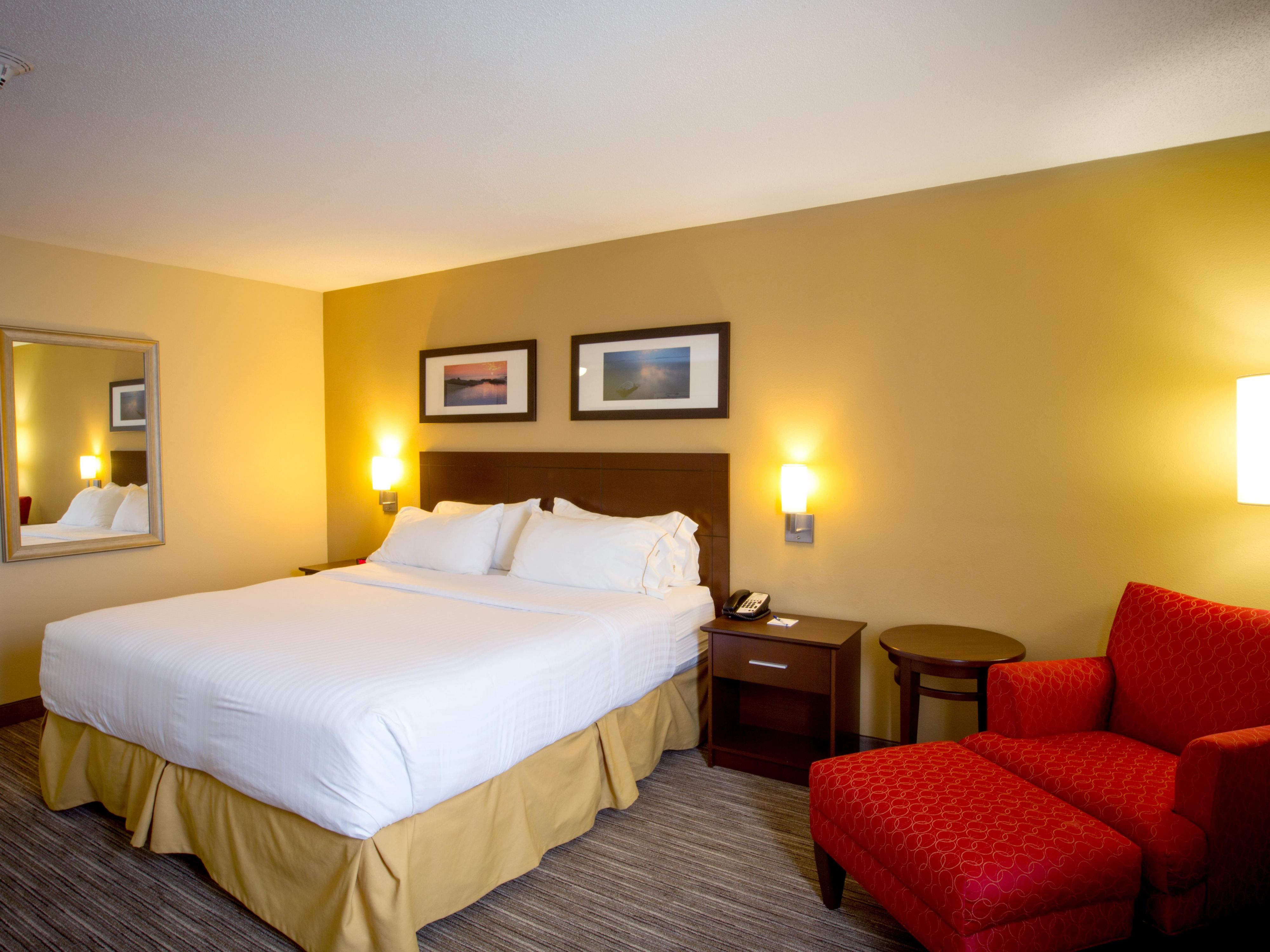 Rest your weary body on our comfortable Simmons Recharge King bed
