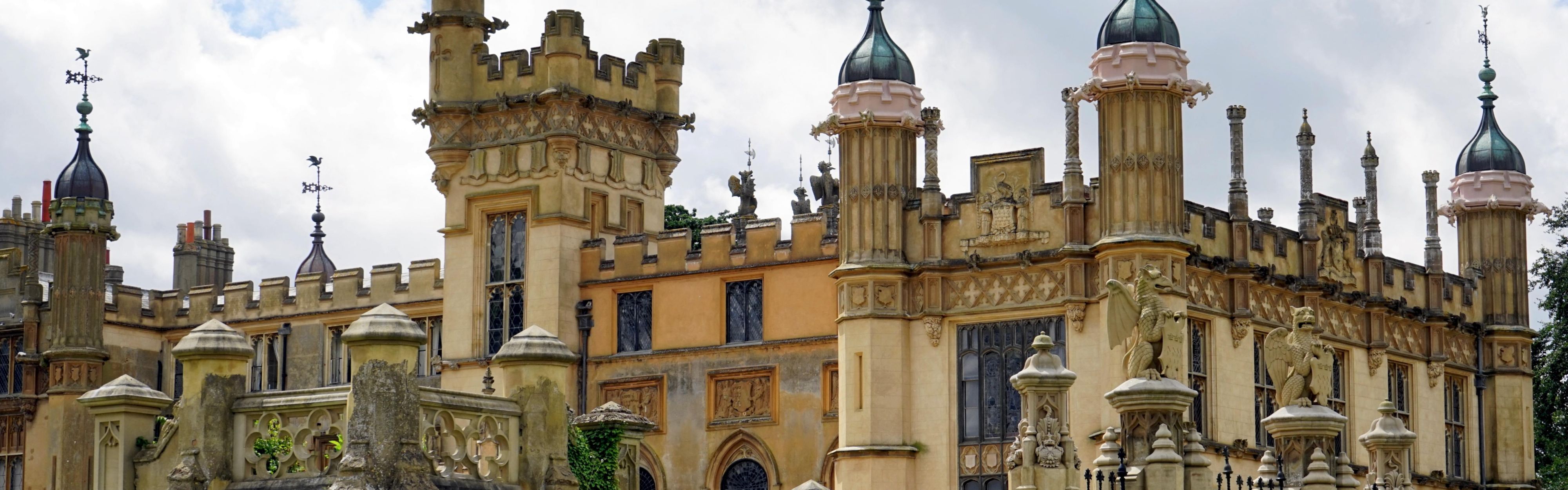 Visitez les jardins ou assistez à un concert de musique au Knebworth House.