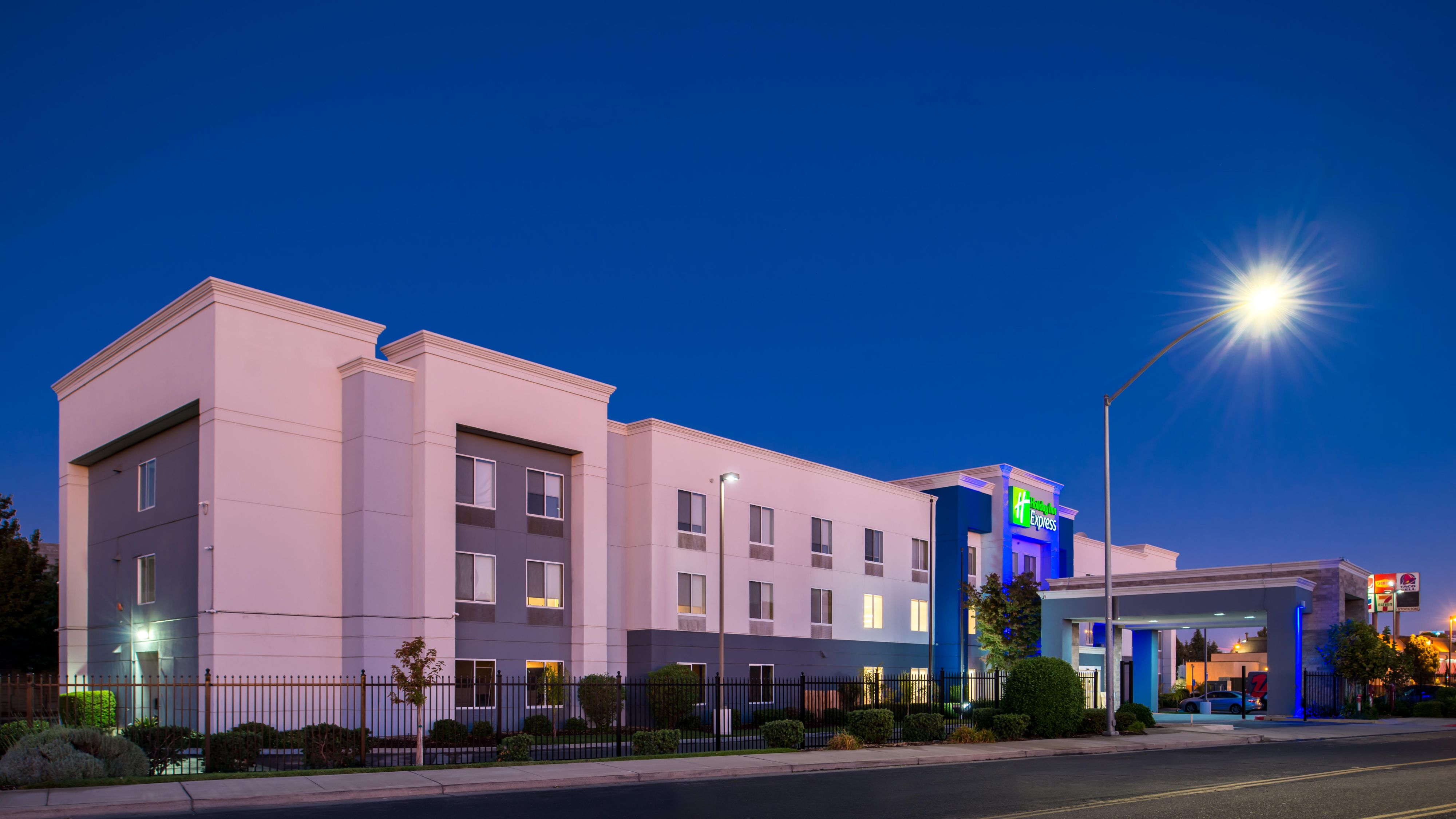 Top 11 Stockton Hotels by IHG - July 2024