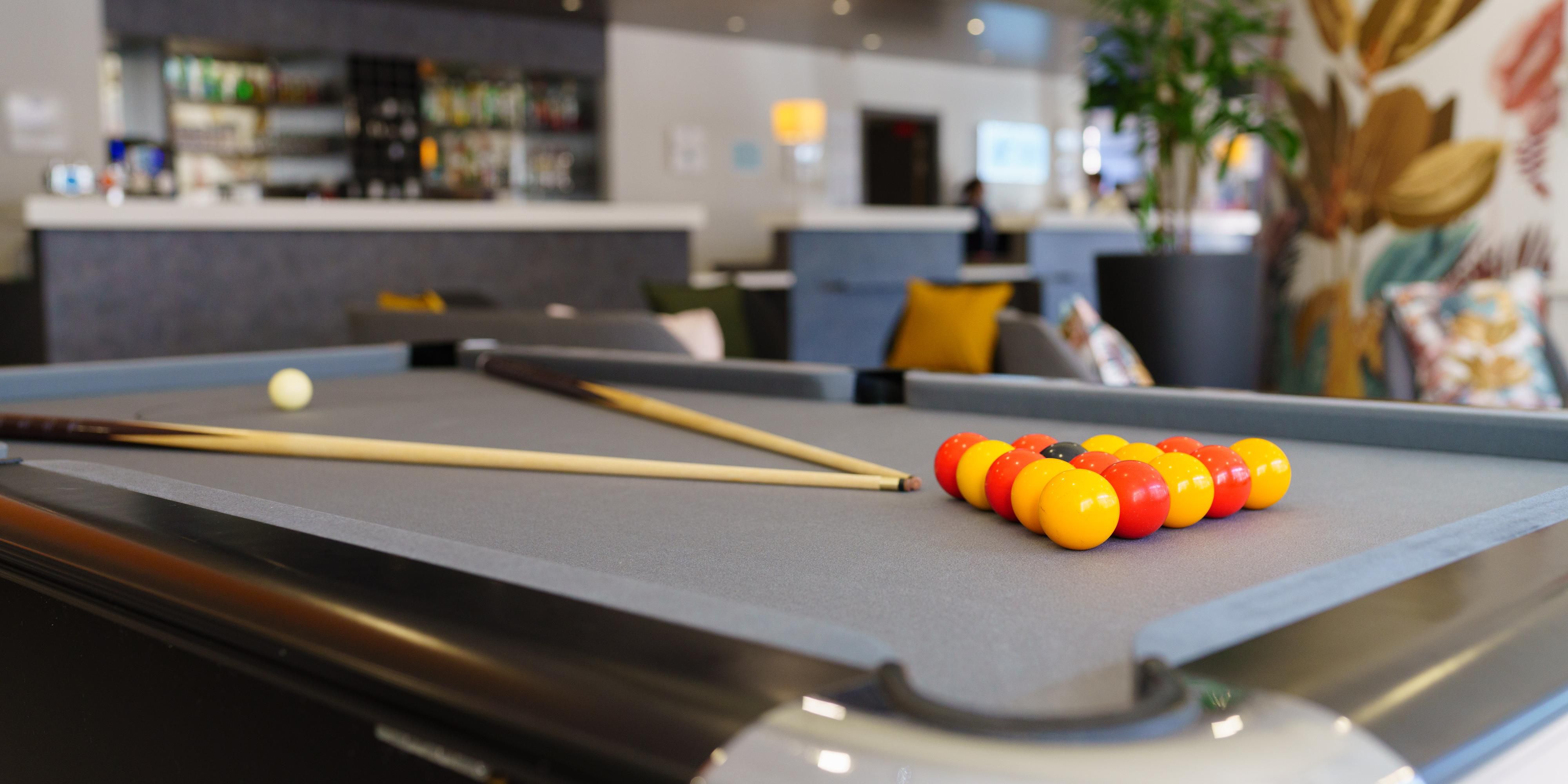 With your family or friends, we are delighted to offer you a dedicated space to drink a glass of Alsacian Wine and to play pool during the evening!