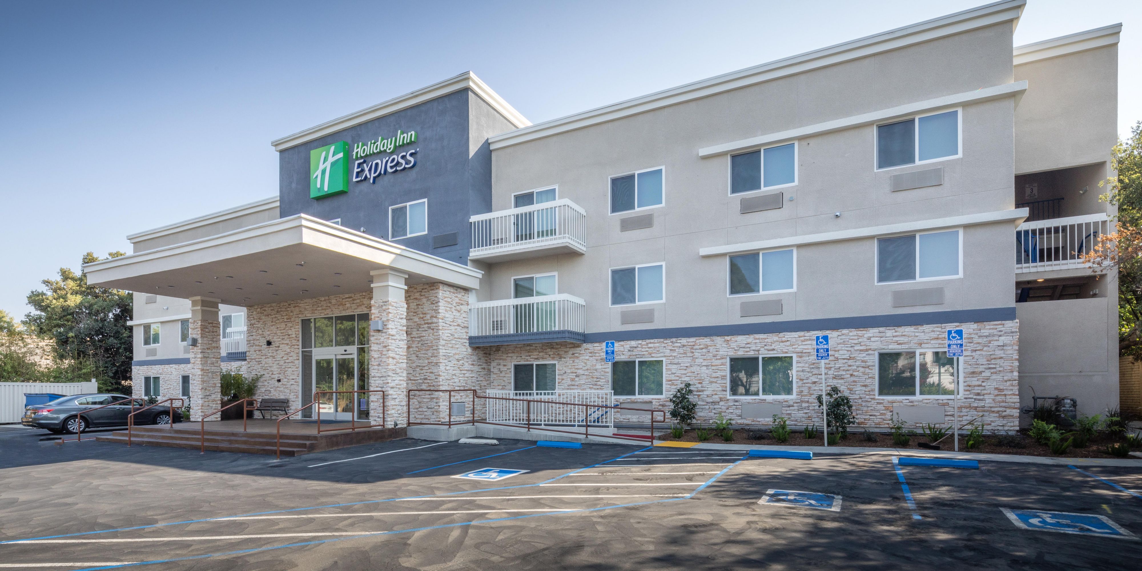 Sunnyvale Hotels Near Levi Stadium | Holiday Inn Express Sunnyvale -  Silicon Valley