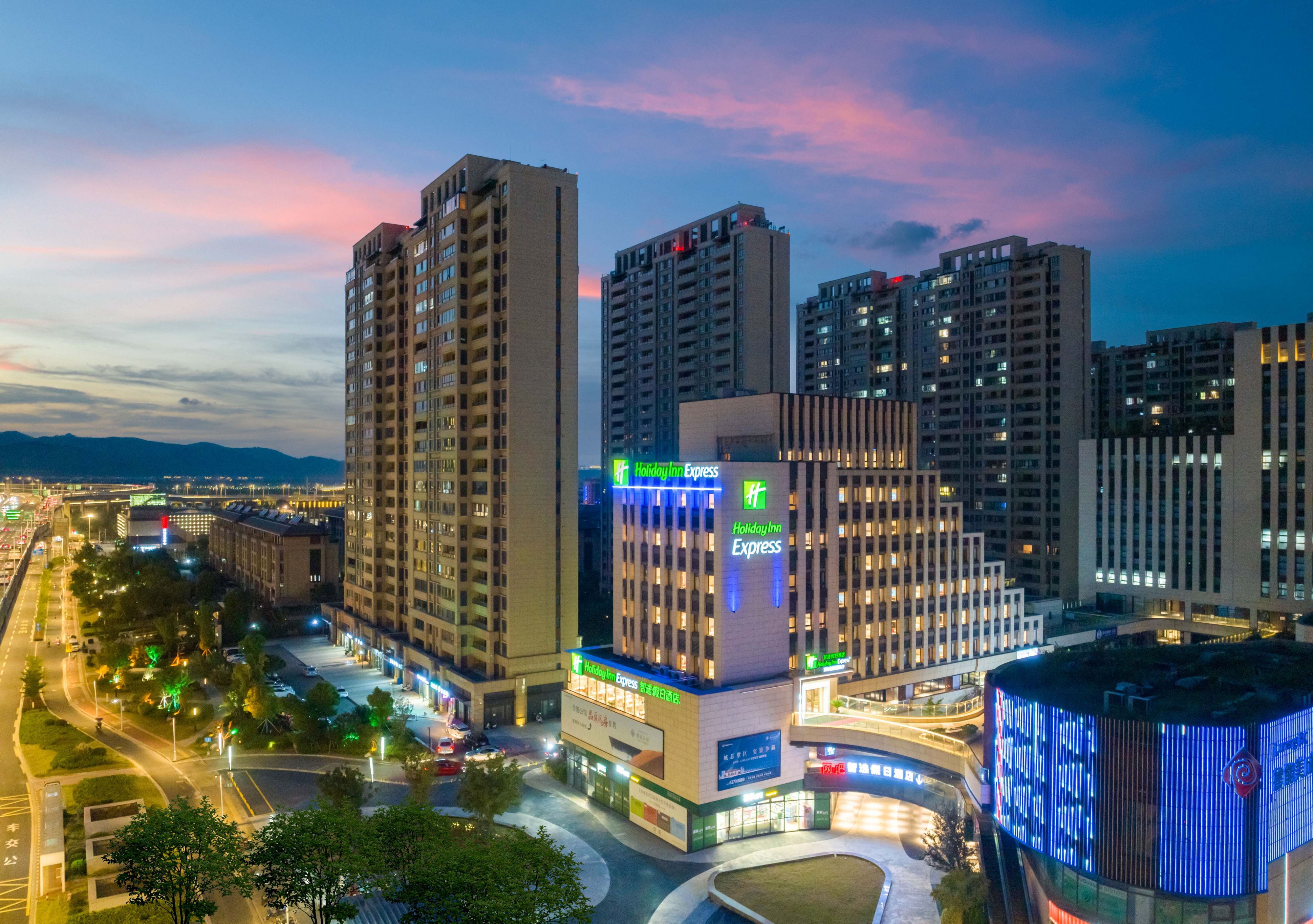 苏州石湖大学城智选假日酒店