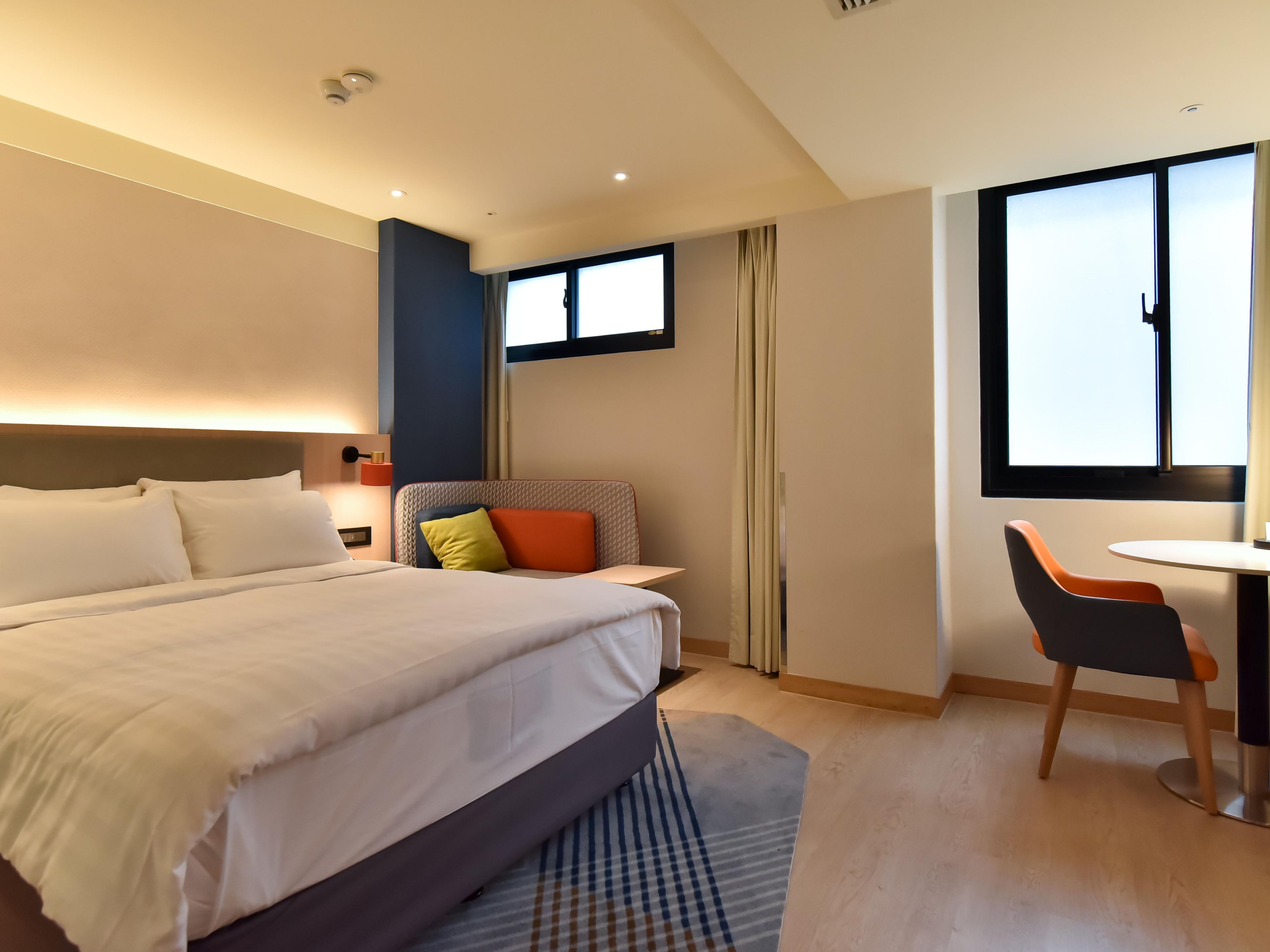 HABITACIÓN ESTÁNDAR VISTA CIUDAD