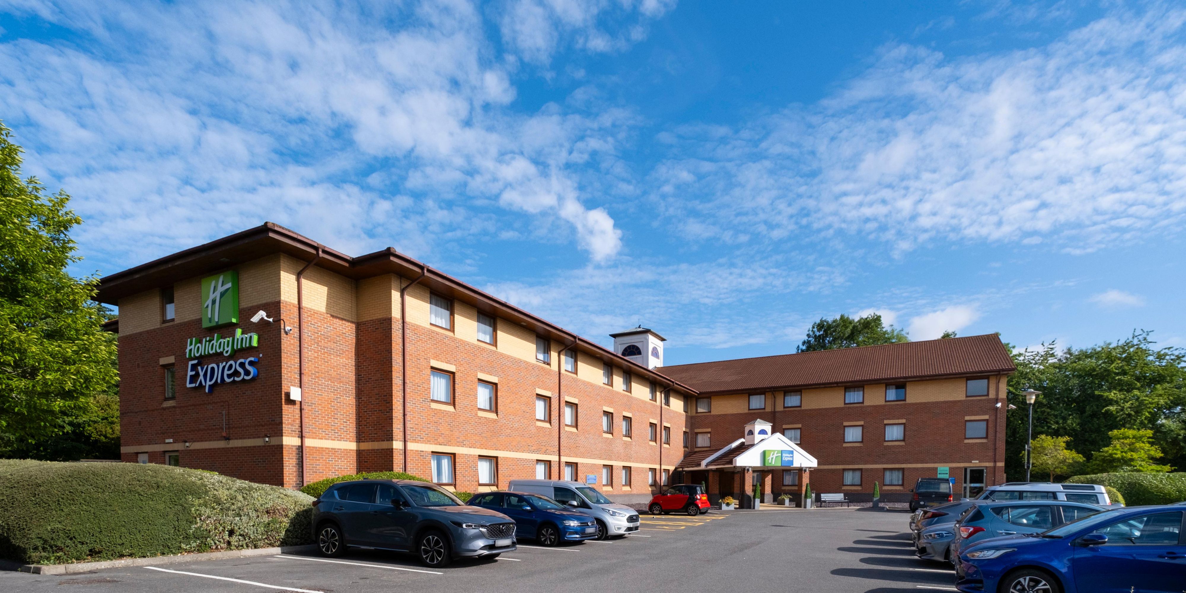 Holiday Inn Express Taunton East