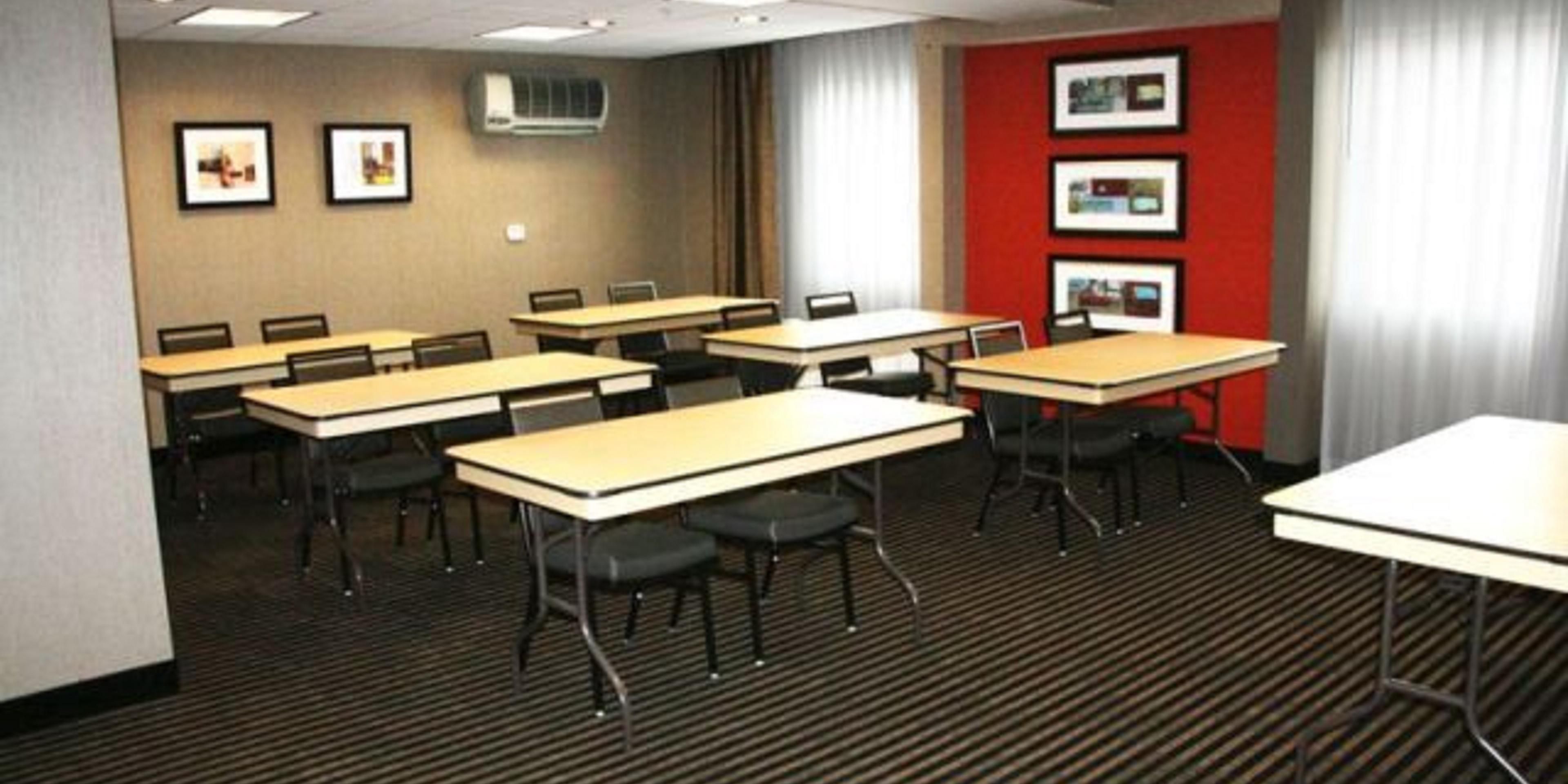 We have meeting space available to accommodate groups of up to 25 people. Please contact us for details. 1-419-5740292 or by email: hix.toledonorth@gmail.com