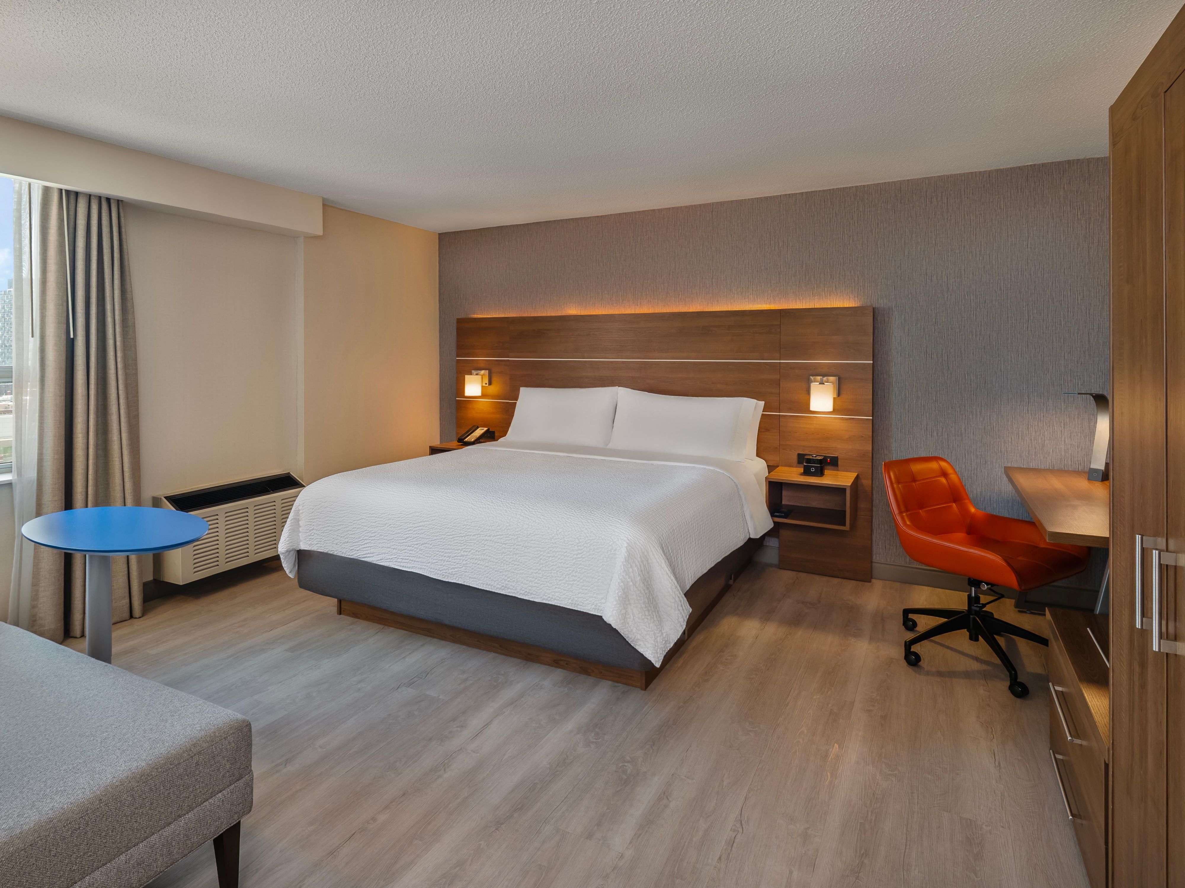 One King Bedroom Extra Space - City View 