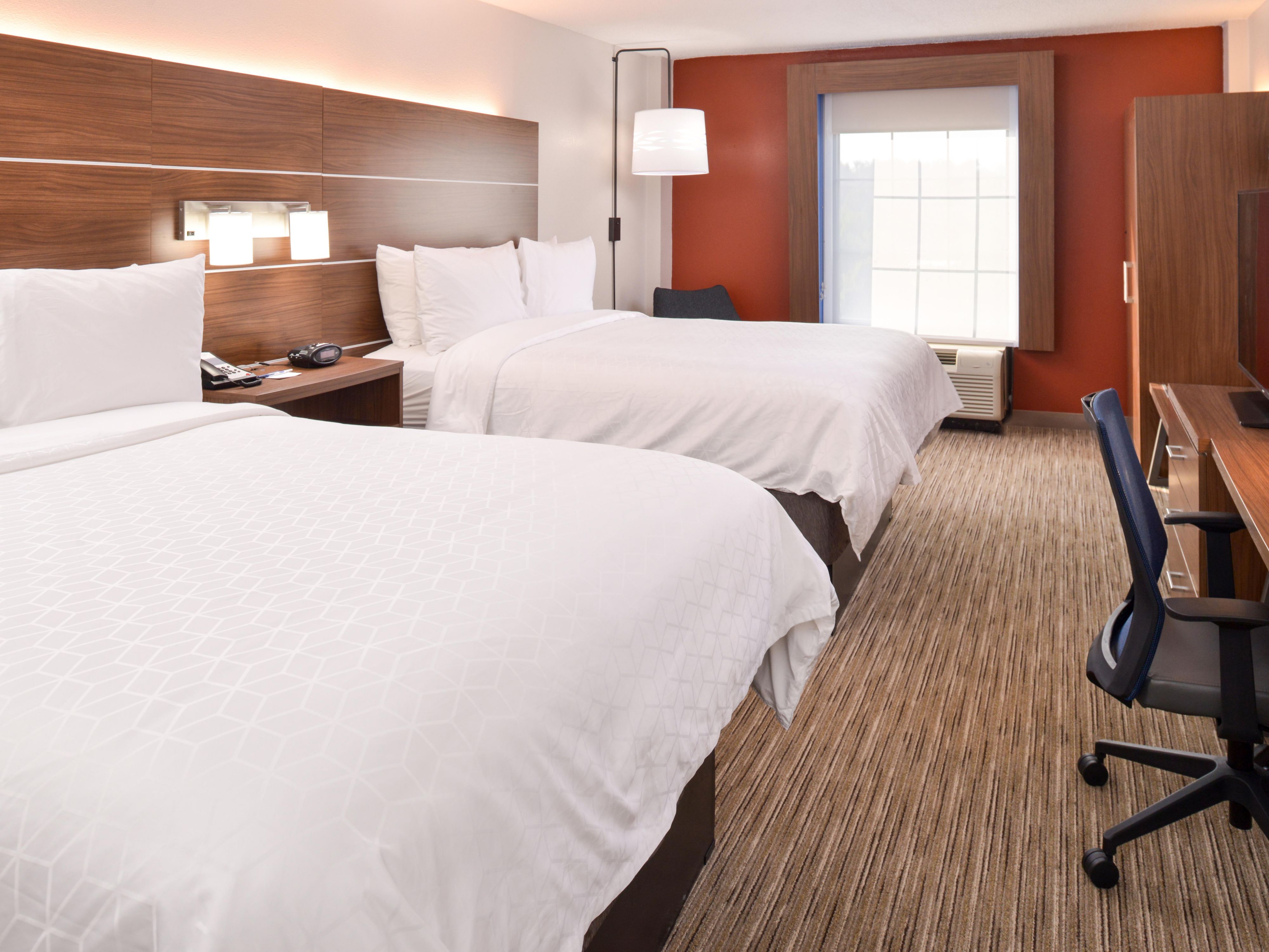Towson Hotel near Towson University | Holiday Inn Express Towson ...
