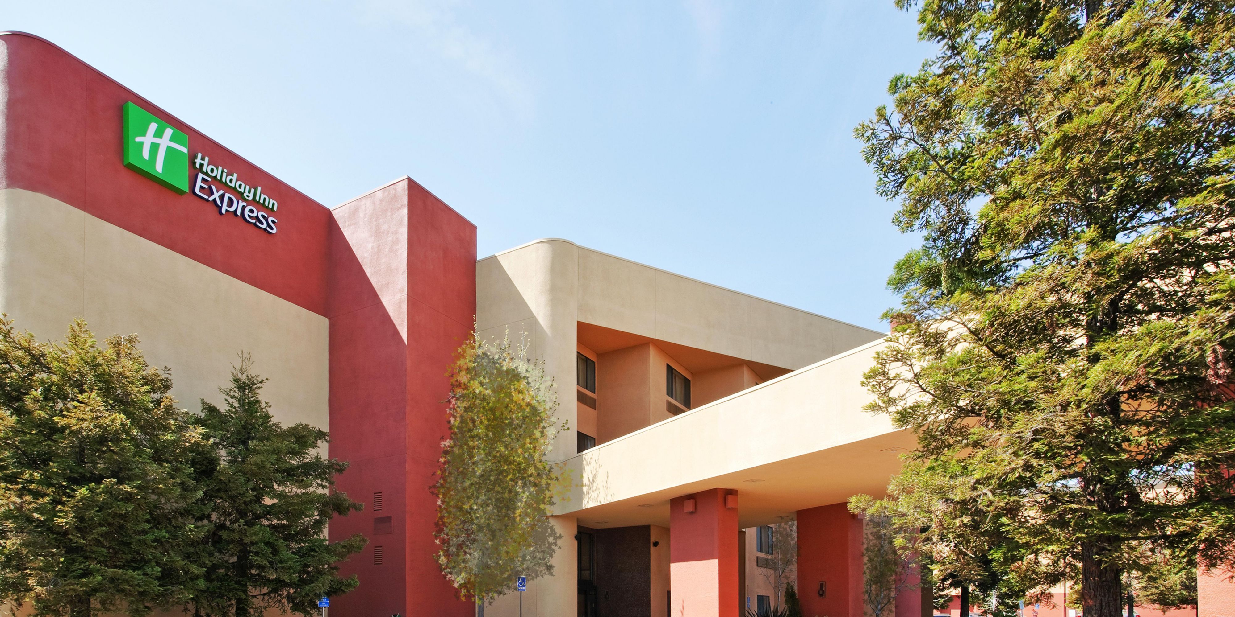 Save on daily parking! We offer ample, complimentary parking available to our guests adjacent to the AC Transit Terminal.  The Holiday Inn Express Union City (San Jose) is also within minutes to BART Transportation lines of access to the Bay Area.