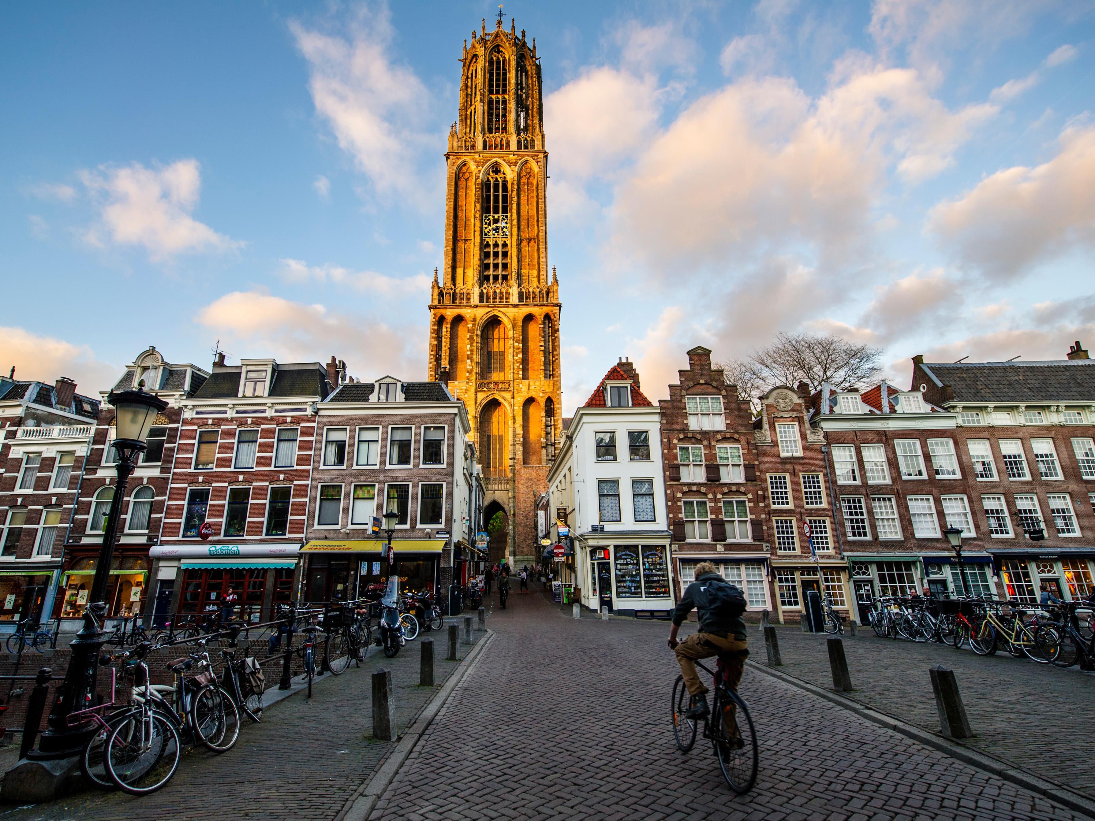 Explore the city of Utrecht like a local in an eco-friendly, active way. Our bikes are available at our reception. To guarantee availability, please reserve in advance.