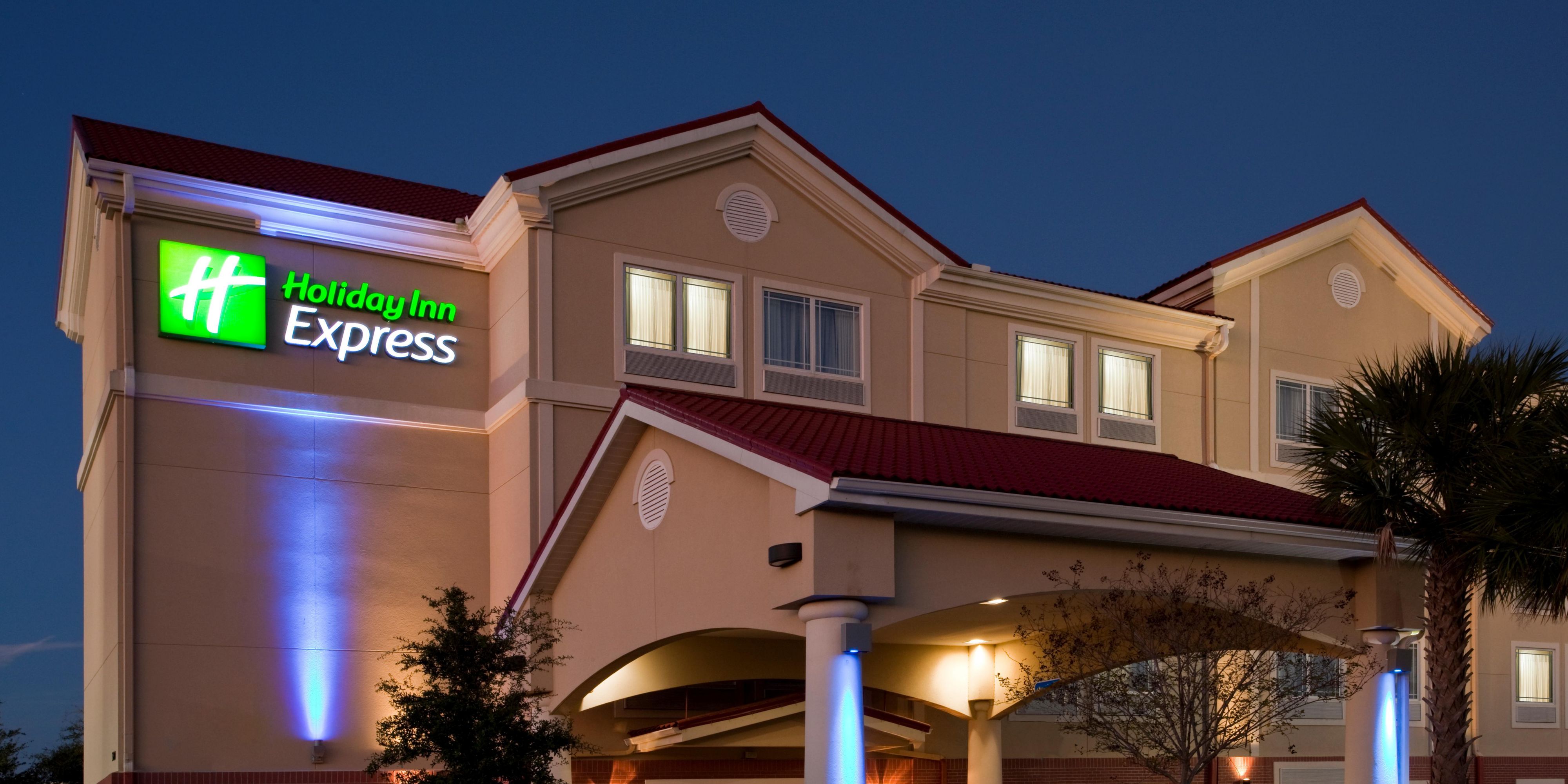 We are the official hotel partner with special rates for Fox Lea Farms and located a short drive to them. Our newly renovated rooms, complimentary breakfast and parking for trailers will make your stay with us a joy so you can be relaxed and refreshed for your event. 