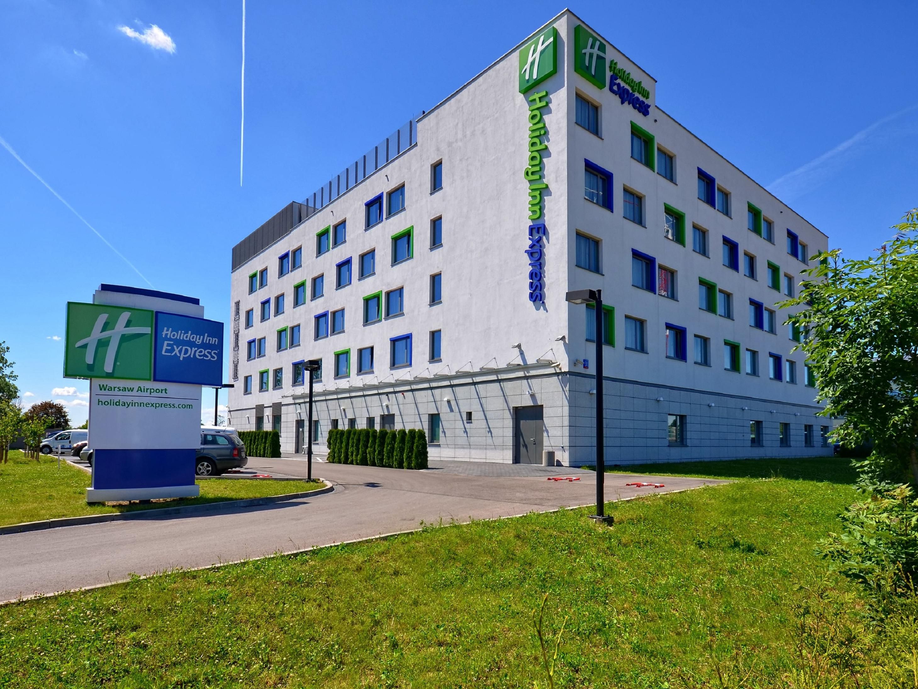 Airport Hotel Holiday Inn Express Hotel Warsaw Airport