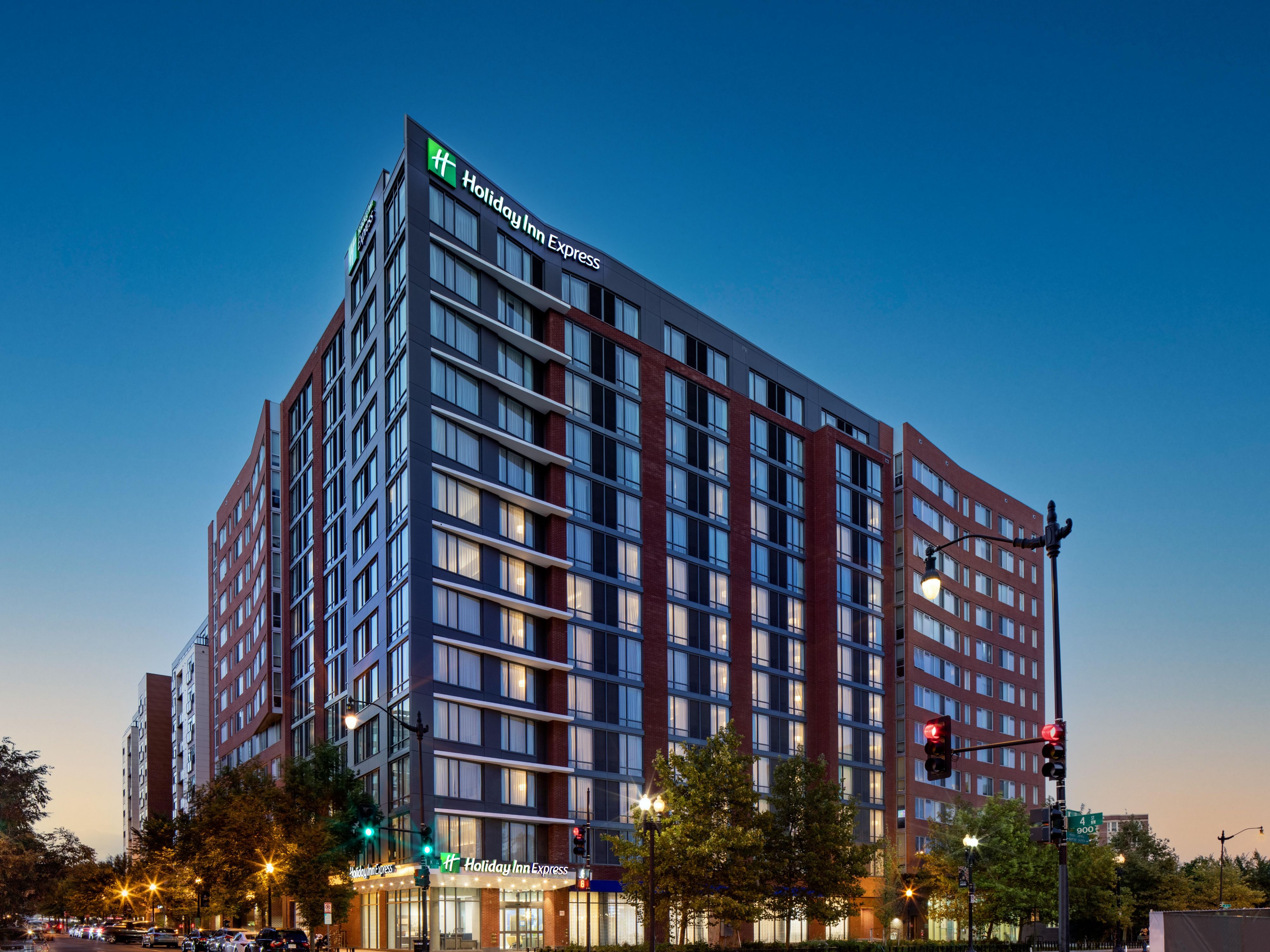 Welcome to Holiday Inn Express Washington DC Downtown!