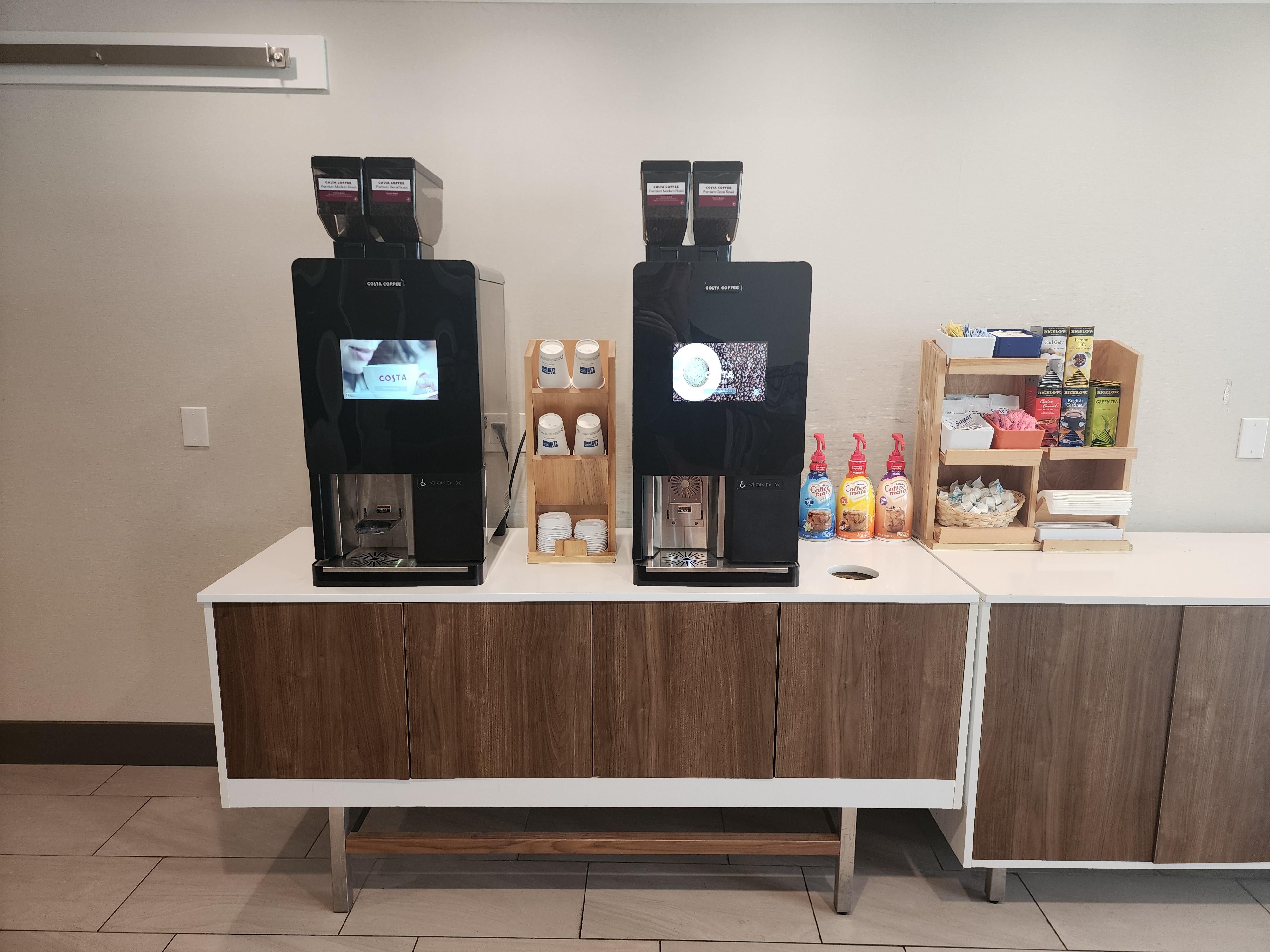 Savor the taste of freshly brewed coffee around the clock with our new bean-to-cup coffee machine, available 24/7 in the lobby. Elevate your stay with us and relish every sip of our exceptional coffee!